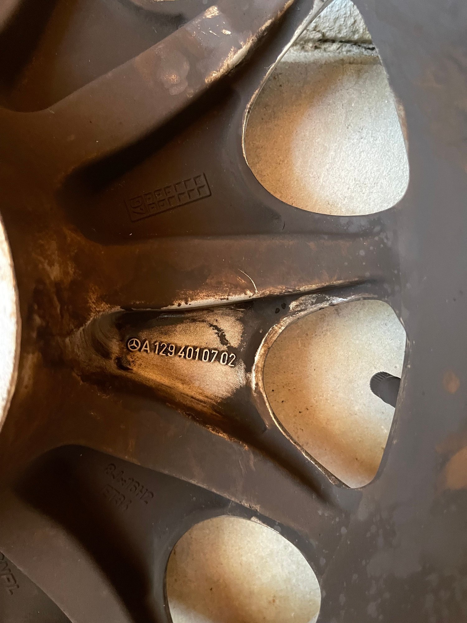 Wheels and Tires/Axles - OEM wheels with Michelin tires - Used - All Years Mercedes-Benz All Models - Summerville, SC 29485, United States