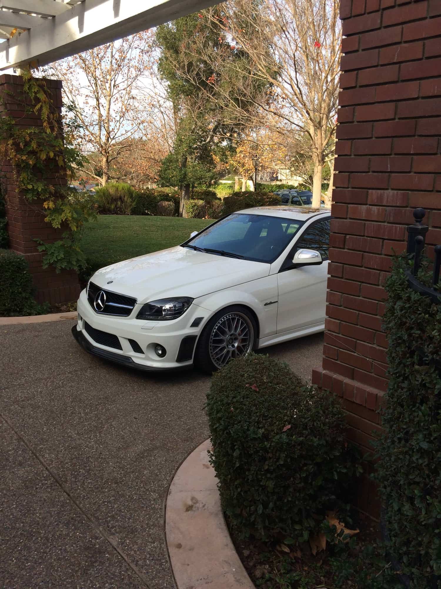 2009 Mercedes-Benz C63 AMG - 2009 C63 AMG, Widebody, Heabolts and Tappets done - Used - VIN WDDGF77X59F240220 - 61,000 Miles - 2WD - Automatic - Sedan - White - Austin, TX 78717, United States