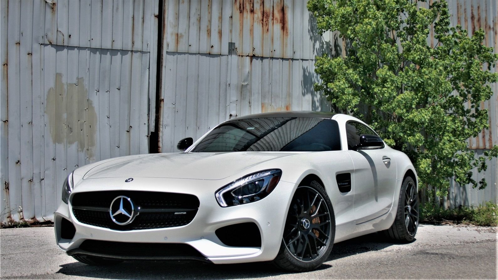2016 Mercedes-Benz AMG GT S - 2016 AMG GTS w/ CPO warranty until Oct 2022 - Used - VIN WDDYJ7JA9GA004901 - 27,422 Miles - 8 cyl - 2WD - Automatic - Coupe - White - Houston, TX 77020, United States