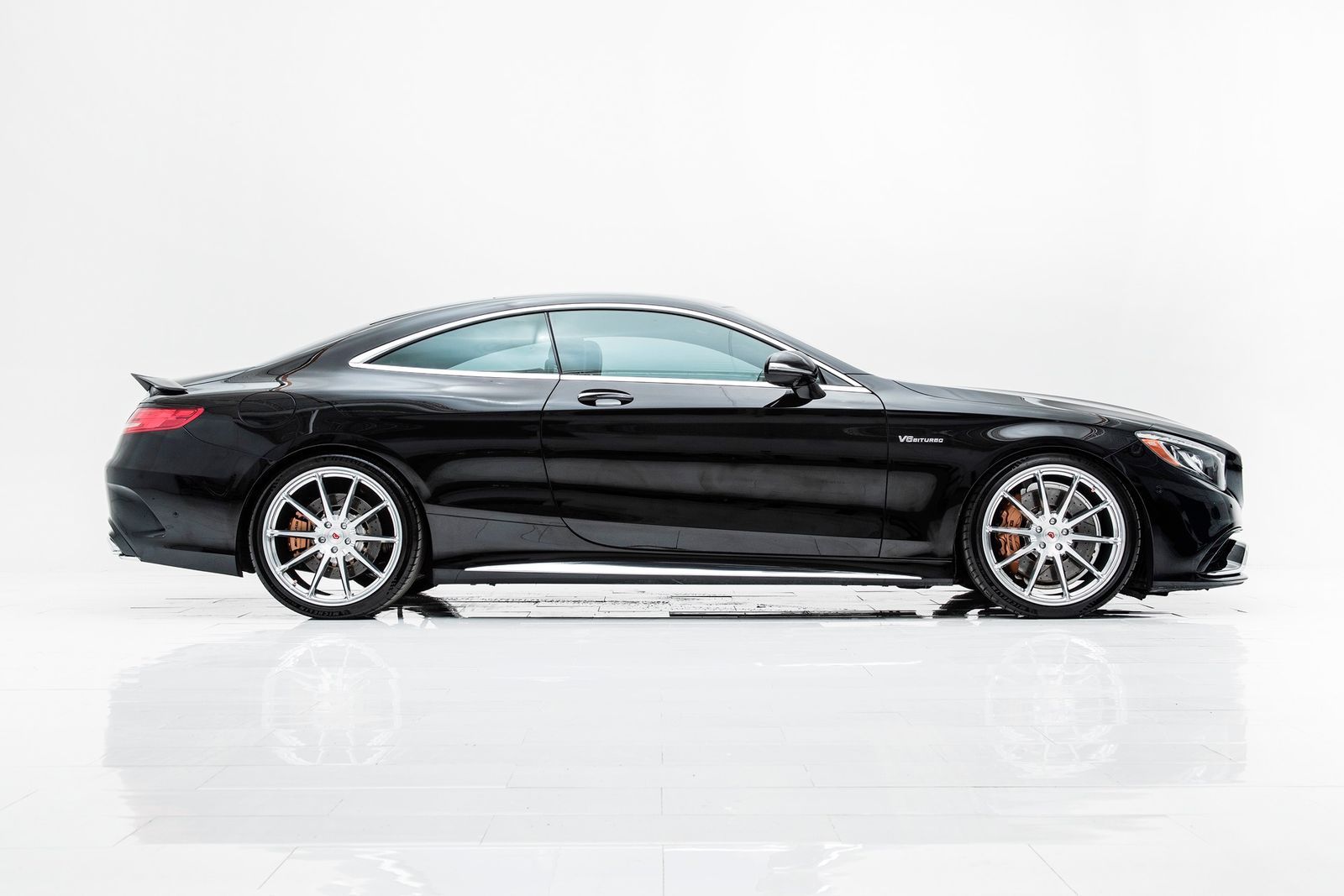 2015 Mercedes-Benz S63 AMG - ONE OF A KIND DEALER BUILT! 2015 Mercedes Benz s63 AMG coupe renntech 3 / vossen / - Used - VIN Wddxj7jb2fa005441 - 52,000 Miles - 8 cyl - AWD - Automatic - Coupe - Black - Clarence, NY 14031, United States