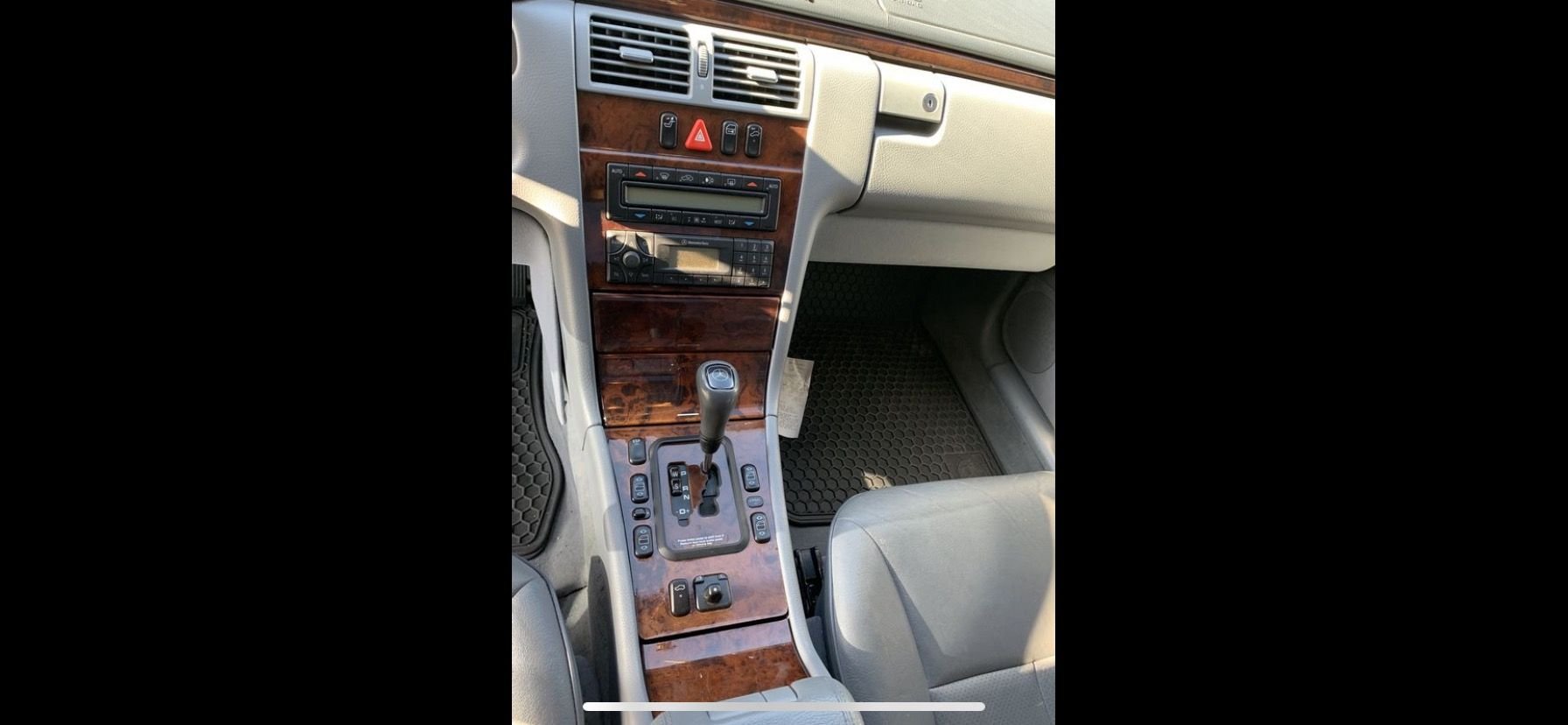 2000 Mercedes-Benz E430 - 2000 e430 for sale! - Used - VIN WDBJF70J4YB078512 - 123,000 Miles - 8 cyl - 2WD - Automatic - Sedan - White - Huntington Beach, CA 90742, United States
