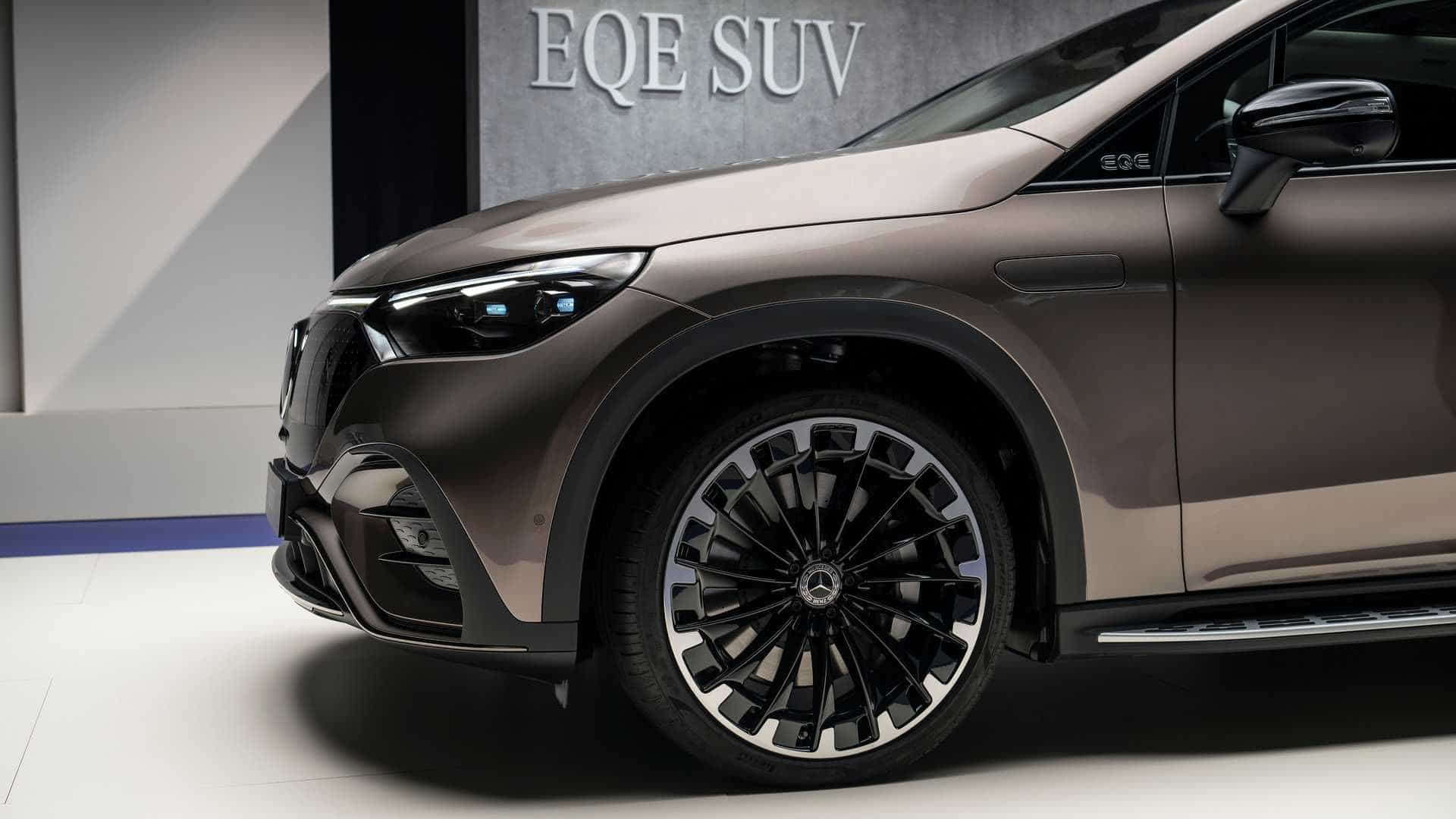 Mercedes Unveils the New EQE SUV and AMG EQE SUV - Page 2