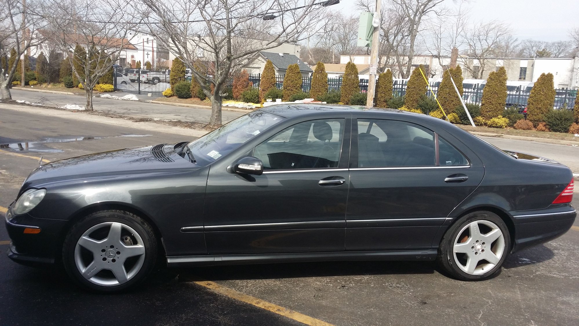 2004 Mercedes-Benz S430 - 2004 S Class S430 AMG package - Used - VIN WDBNG70JX4A412508 - 120,000 Miles - 8 cyl - 2WD - Automatic - Sedan - Gray - Bronx, NY 10472, United States