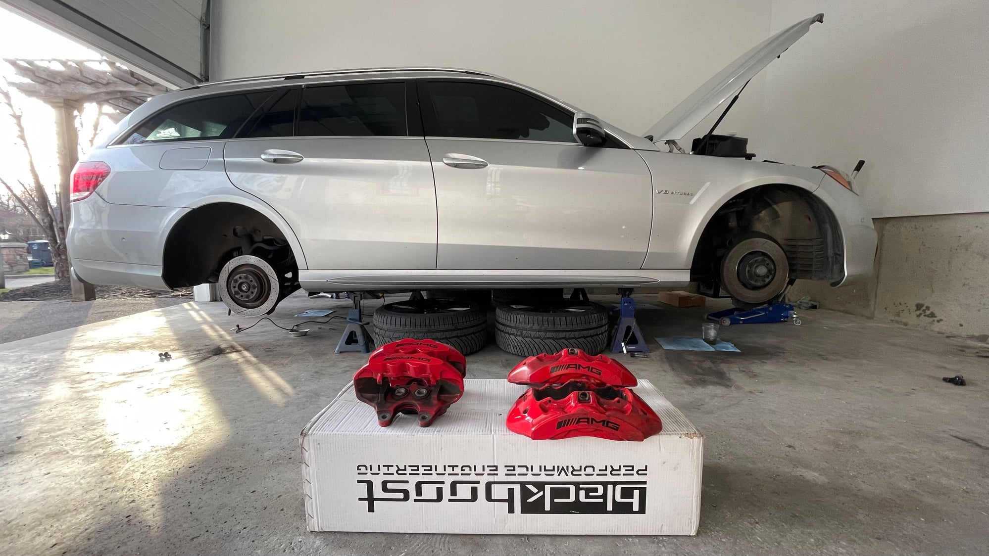 E63S Iron to Carbon Brake Upgrade pics and part numbers - MBWorld