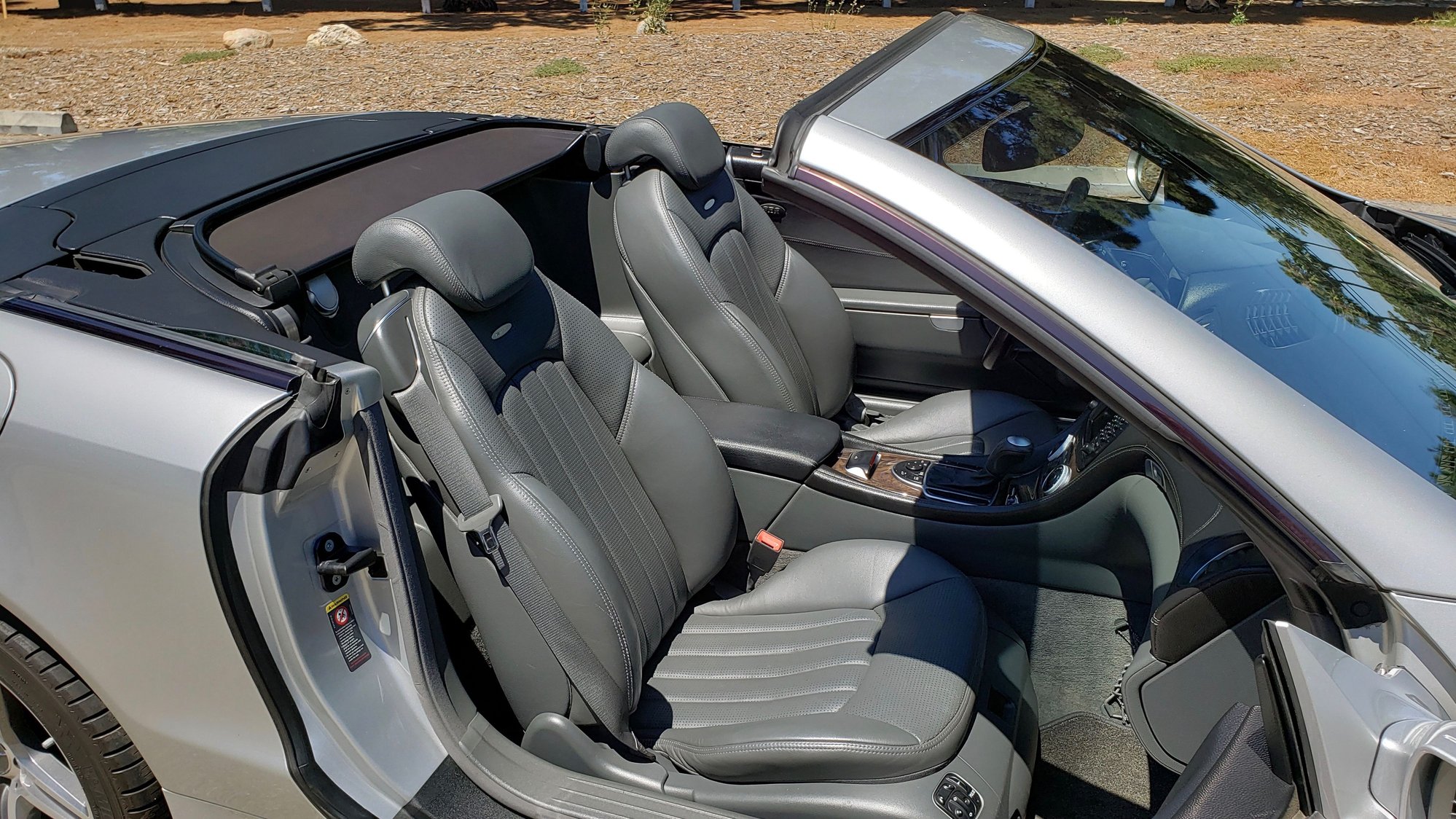 2004 Mercedes-Benz SL55 AMG - 2004 SL55 AMG for sale - Used - VIN WDBSK74F14F064057 - 128,000 Miles - 8 cyl - 2WD - Automatic - Convertible - Silver - Los Angeles, CA 90027, United States