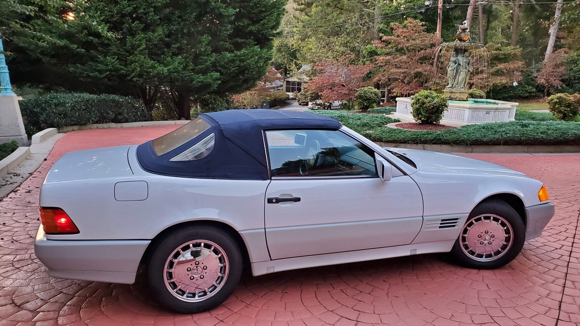 1992 Mercedes-Benz 300SL - FS: 1992 300SL (31 years owned) - Used - VIN WDBFA61E1NF053121 - 6 cyl - 2WD - Automatic - Convertible - White - Sugar Hill, GA 30518, United States