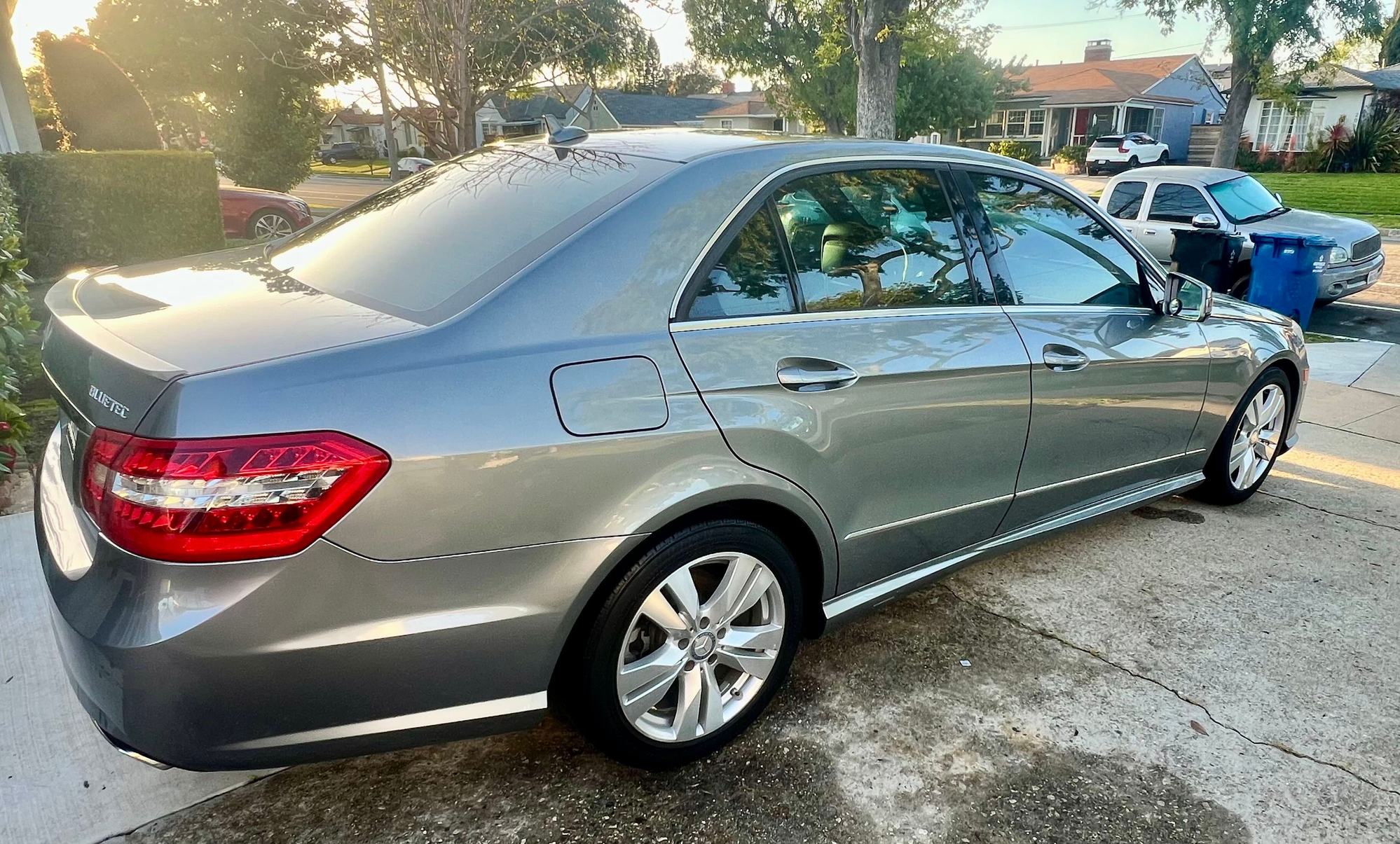 2013 Mercedes-Benz E350 - 2013 E-350 BT - Post Merc Emmisions rebuild and New Oil Seals -Low Mileage - Used - VIN WDDHF2EB9DA742796 - 81,242 Miles - 6 cyl - 2WD - Automatic - Sedan - Black - Inglewood, CA 90302, United States