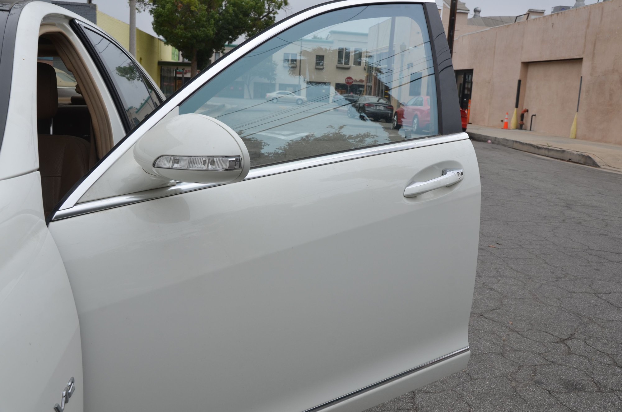 2008 Mercedes-Benz S600 - 2008 Mercedes Benz S600 - Used - VIN Wddng76x58A227369 - 50,000 Miles - 12 cyl - 2WD - Automatic - Sedan - White - Irvine, CA 92602, United States