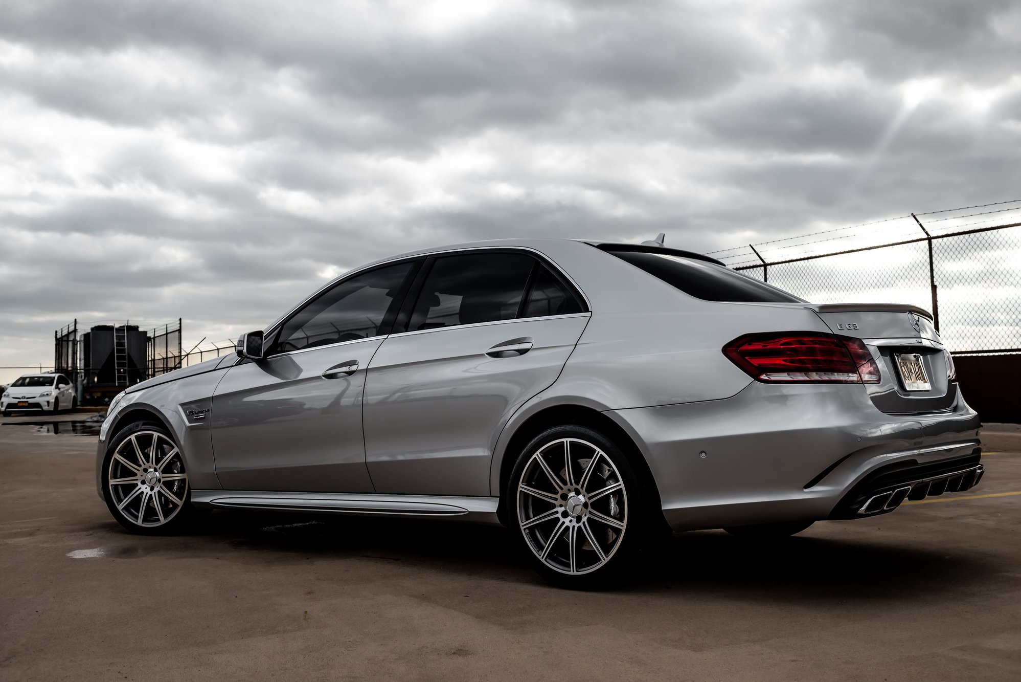 2014 Mercedes-Benz E63 AMG - 2014 Mercedes Benz E63 RENNtech - Used - VIN WDDHF9CB8EA940332 - 8 cyl - AWD - Automatic - Sedan - Silver - Queens, NY 11378, United States