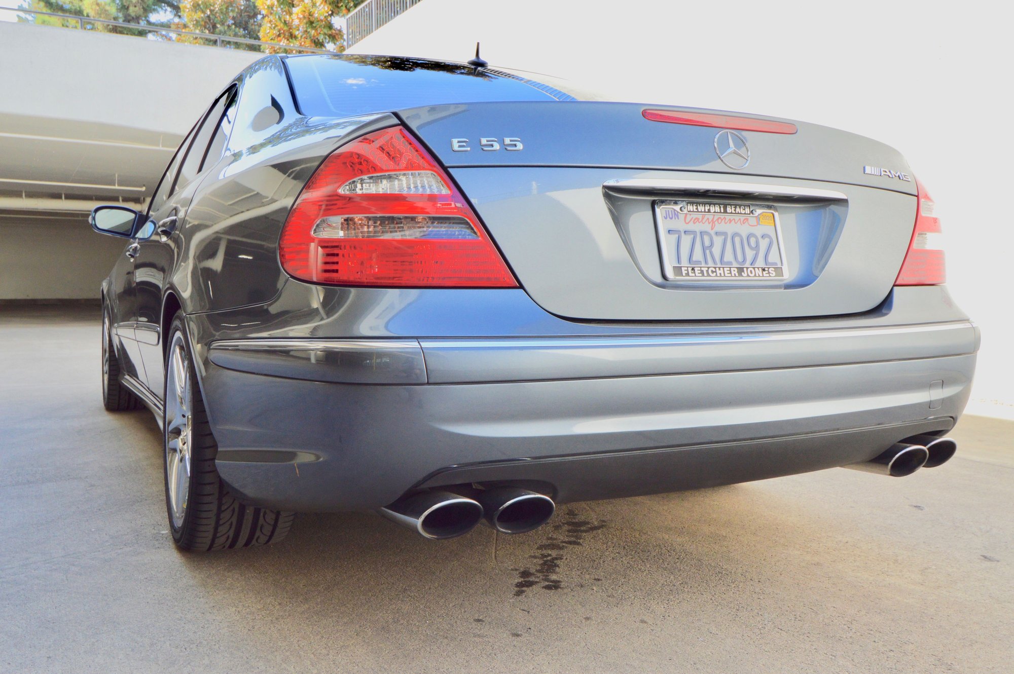 2006 Mercedes-Benz E55 AMG - 2006 E55 AMG - Used - VIN WDBUF76J06A854884 - 8 cyl - 2WD - Automatic - Sedan - Gray - Garden Grove, CA 92843, United States