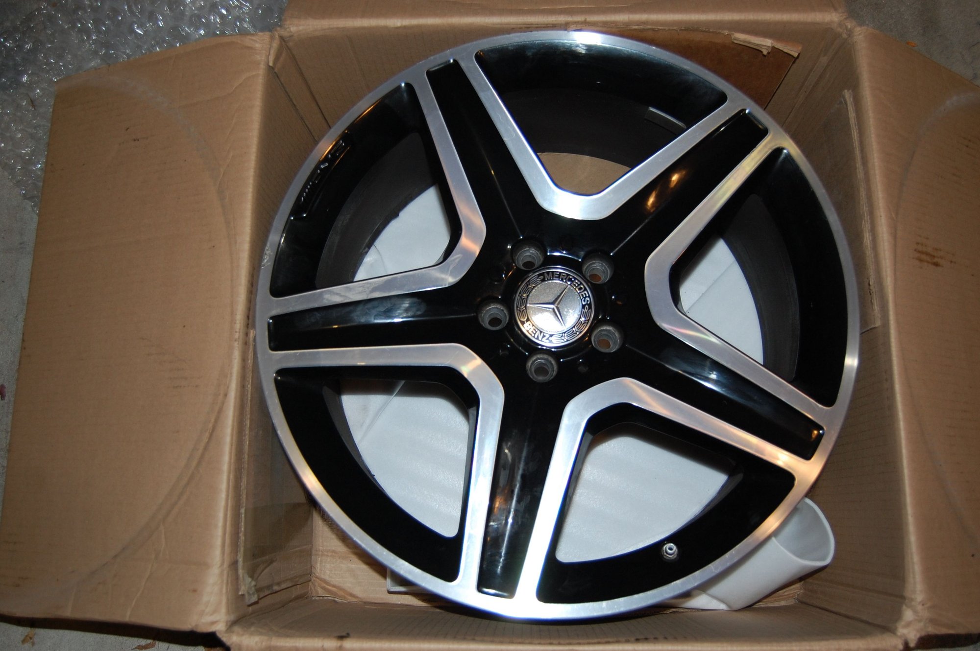 Wheels and Tires/Axles - 4 Sale A1664012002 20" Rims AMG Black style fits 2017 GLE - Used - 2017 Mercedes-Benz GL350 - Fort Lee, NJ 07024, United States