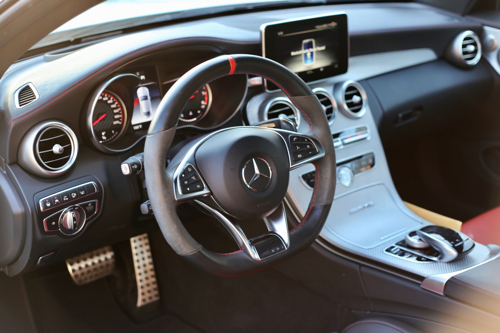 2018 Mercedes-Benz C63 AMG S - 2018 C63s AMG coupe MSRP $99,750 - Used - VIN WDDWJ8HB6JF666425 - 12,200 Miles - 8 cyl - 2WD - Automatic - Coupe - White - Tempe, AZ 85282, United States