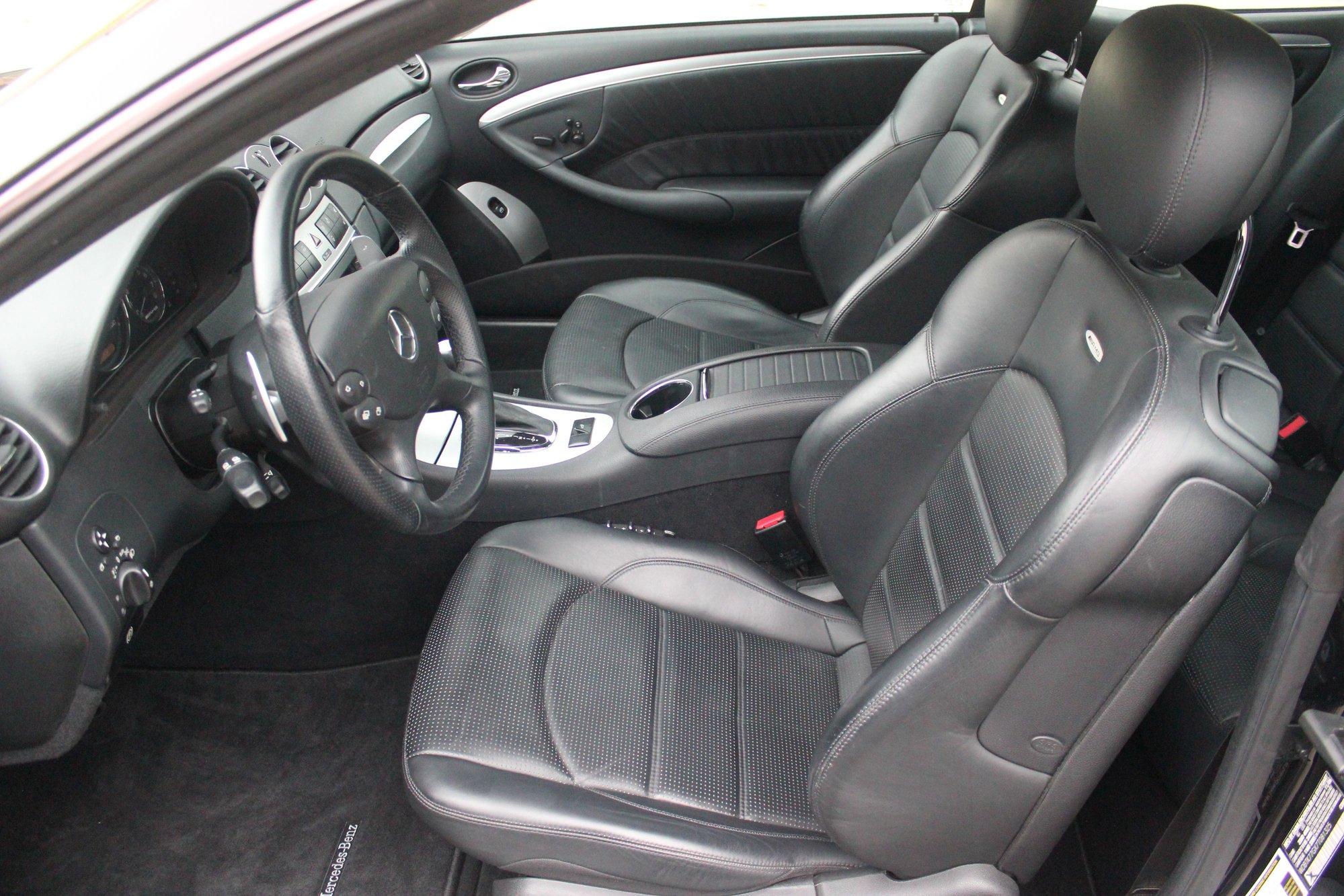2007 Mercedes-Benz CLK63 AMG - 2007 Mercedes CLK63 AMG Cabriolet - Triple Black, 2-owners, excellent condition - Used - VIN WDBTK77GX7T081325 - 62,100 Miles - 8 cyl - 2WD - Automatic - Convertible - Black - Pleasanton, CA 94566, United States