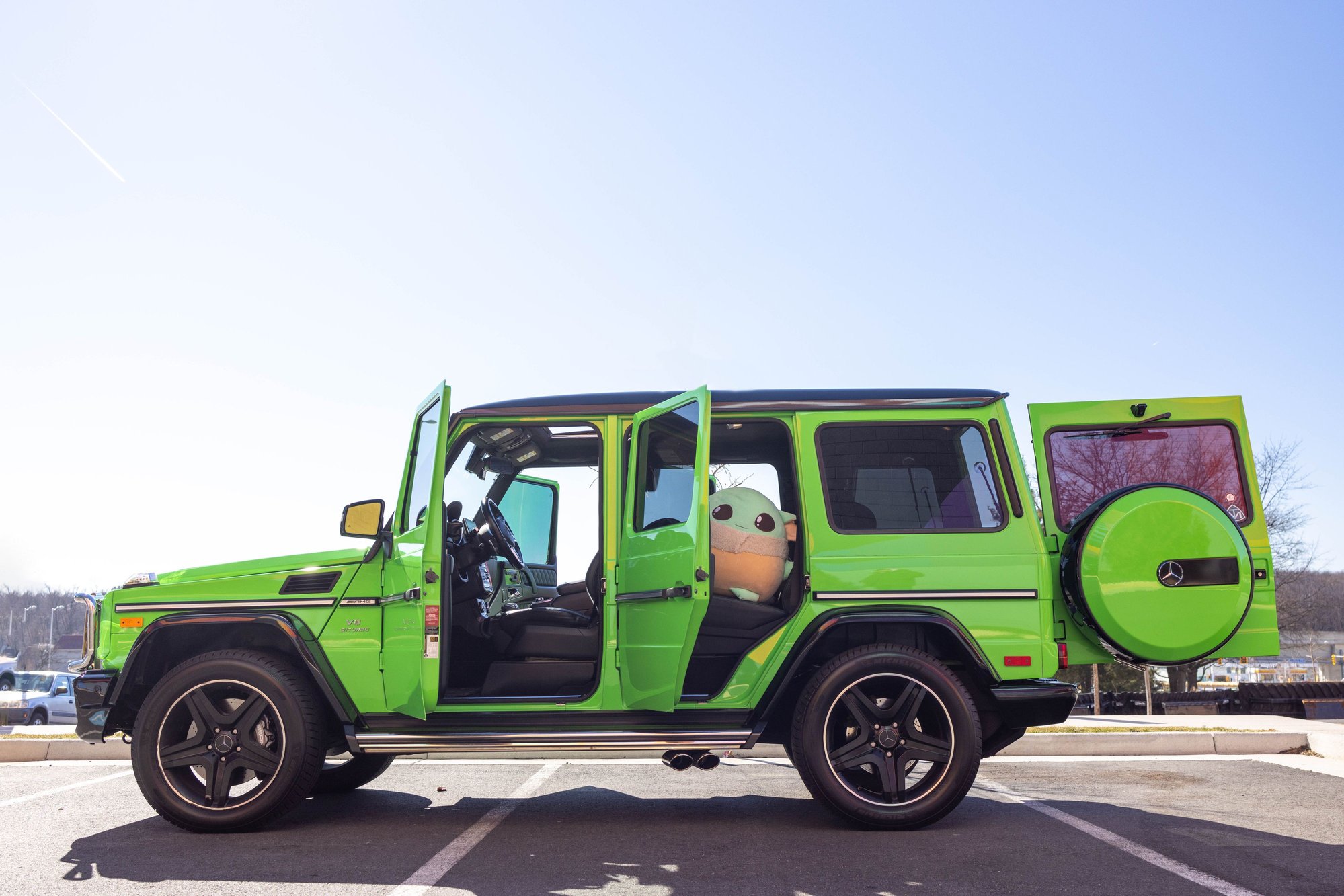 2015 Mercedes-Benz G63 AMG - 2015 G63 Alien Green For Sale - Used - VIN WDCYC7DF1FX241545 - 69,000 Miles - 8 cyl - AWD - Automatic - SUV - Other - Reston, VA 20190, United States