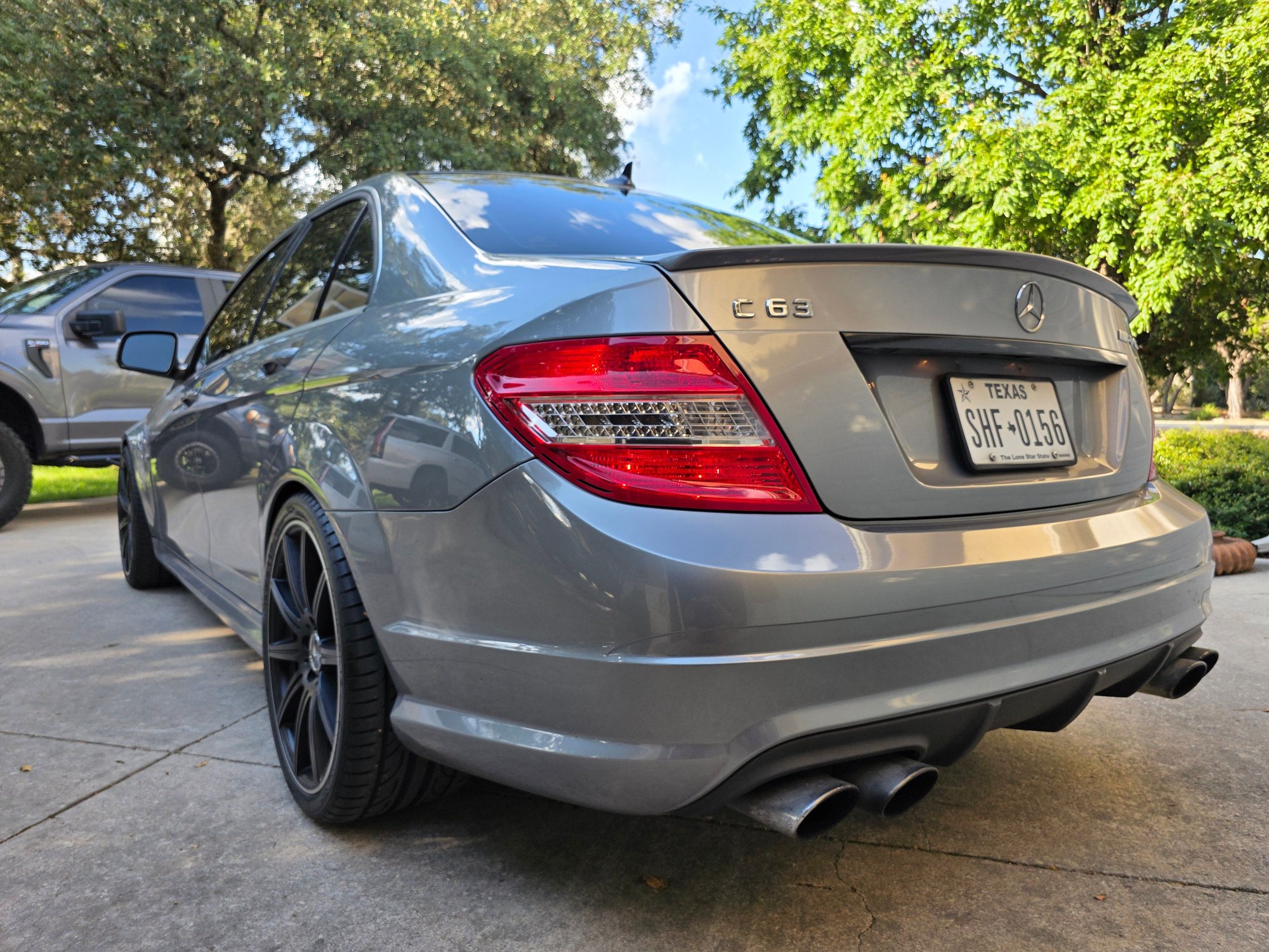 2009 Mercedes-Benz C63 AMG - 2009 Mercedes-Benz C63 AMG - Used - VIN WDDGF77X79F252224 - 65,000 Miles - 8 cyl - 2WD - Automatic - Gray - Spring Branch, TX 78070, United States