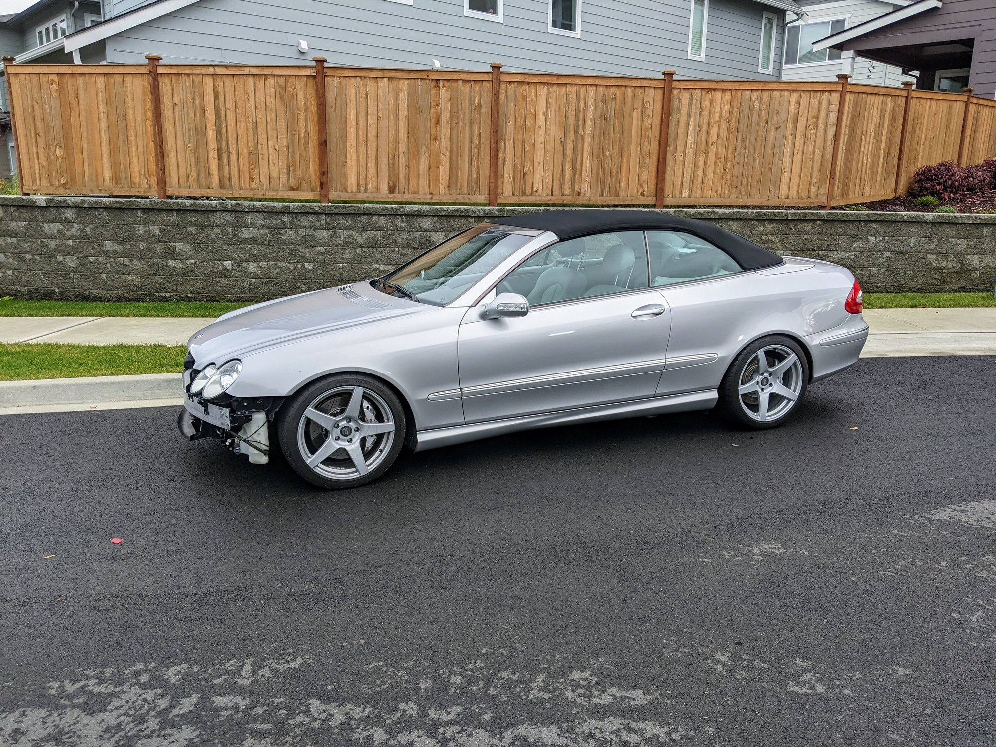 2004 Mercedes-Benz CLK500 - One of it's kind 2004 w209 convertible with 5.0 and 6 speed manual transmission - Used - VIN WDBTK65G14T004805 - 81,000 Miles - 8 cyl - 2WD - Manual - Convertible - Silver - Maple Valley, WA 98038, United States