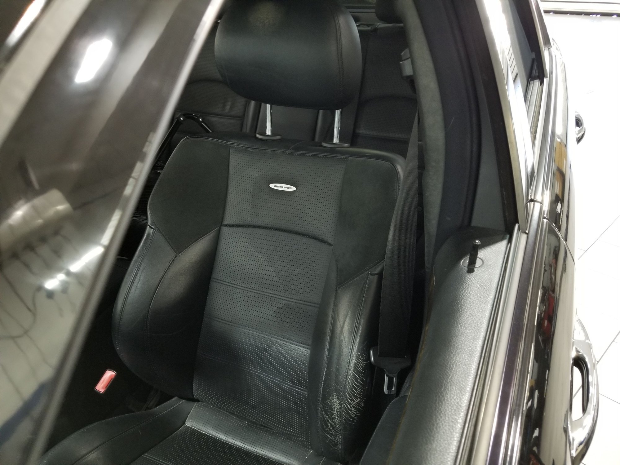 2008 Mercedes-Benz E63 AMG - 2008 e63 AMG p30 loaded clean title stock - Used - VIN Wdbuf77x48b225354 - 129,000 Miles - 8 cyl - 2WD - Automatic - Sedan - Black - Folsom, CA 95630, United States