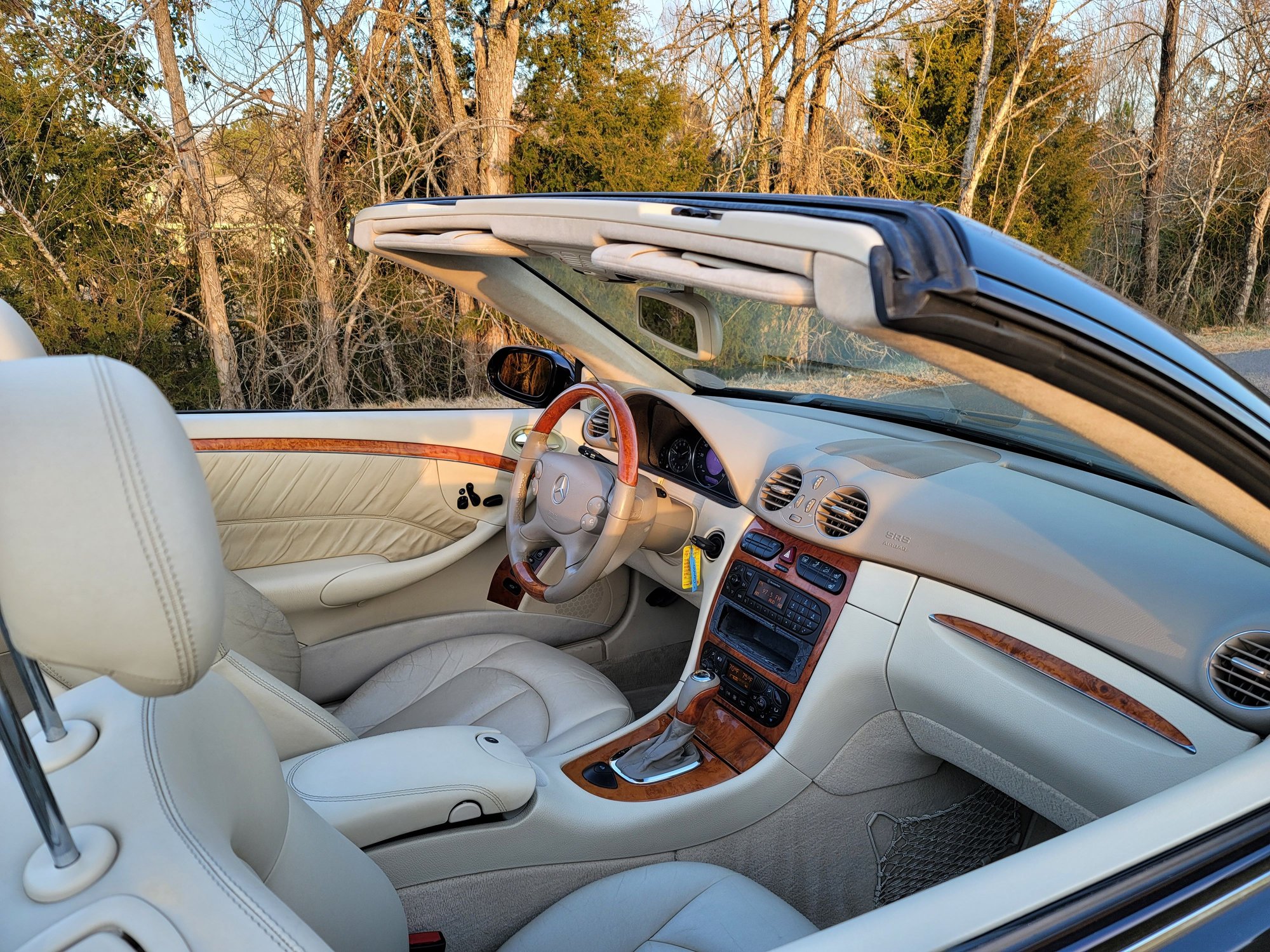 2004 Mercedes-Benz CLK500 - 34k miles Designo Edition  CLK 500 - Used - VIN WDBTK75G54T011276 - 34,105 Miles - 8 cyl - 2WD - Automatic - Convertible - Black - Chapin, SC 29036, United States