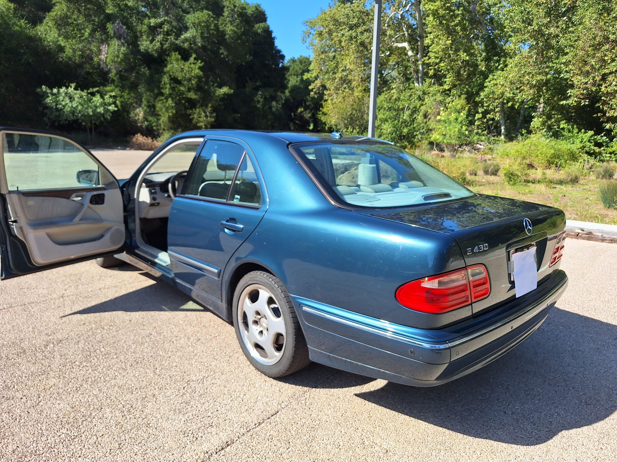 2000 Mercedes-Benz E430 - 2000 Mercedes-Benz E430 Sedan – Only 108k Miles – 100% Rust-Free V8 - Used - VIN WDBJF70J9YB147095 - 108,579 Miles - 8 cyl - 2WD - Automatic - Sedan - Blue - Cupertino, CA 95014, United States