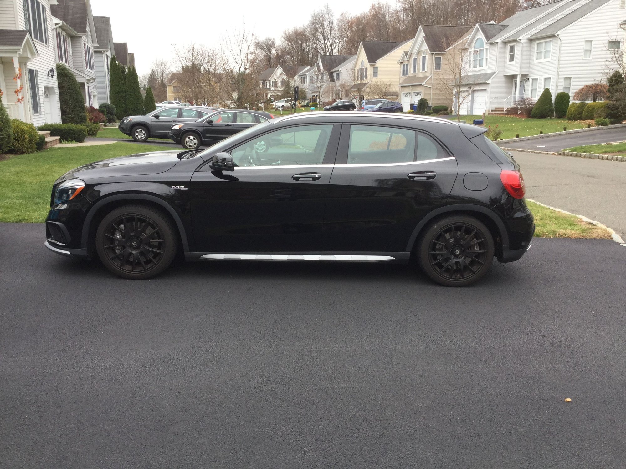 2015 Mercedes-Benz GLA45 AMG - 2015 Mercedes GLA 45 AMG, 16k miles, rare AMG Performance Seats with leather - Used - VIN Wddtg5cb5fj116810 - 4 cyl - AWD - Black - Montvale, NJ 07645, United States