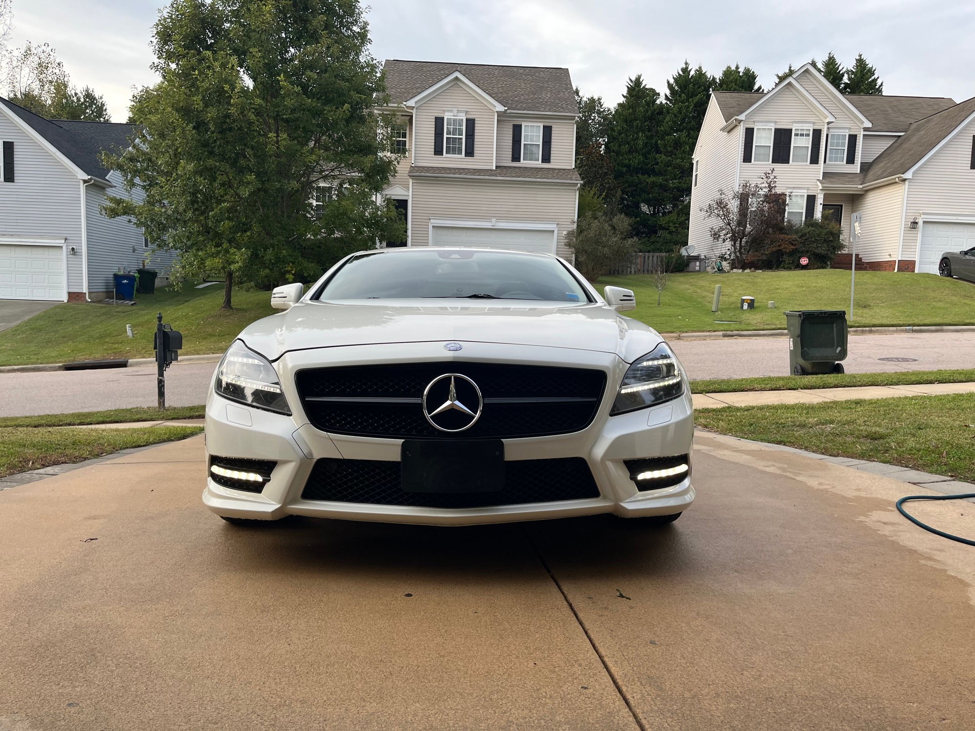 2012 Mercedes-Benz CLS550 - 2012 Diamond white CLS550 4matic stage one tuned - Used - VIN WDDLJ9BB0CA050060 - 73,000 Miles - 8 cyl - AWD - Automatic - Sedan - White - Raleigh, NC 27614, United States