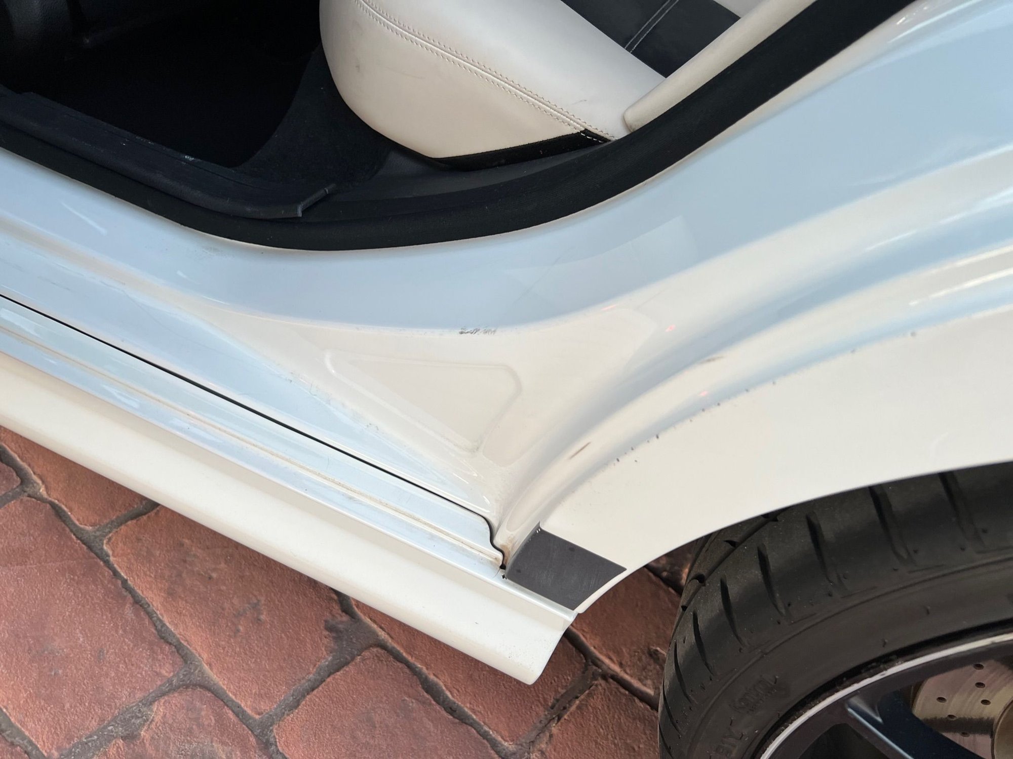 2014 Mercedes-Benz C63 AMG - 2014 Mercedes Benz C63 AMG Edition 507 - Used - VIN WDDGF7HB6EG157659 - 8 cyl - 2WD - Automatic - Sedan - White - Grand Junction, CO 81505, United States