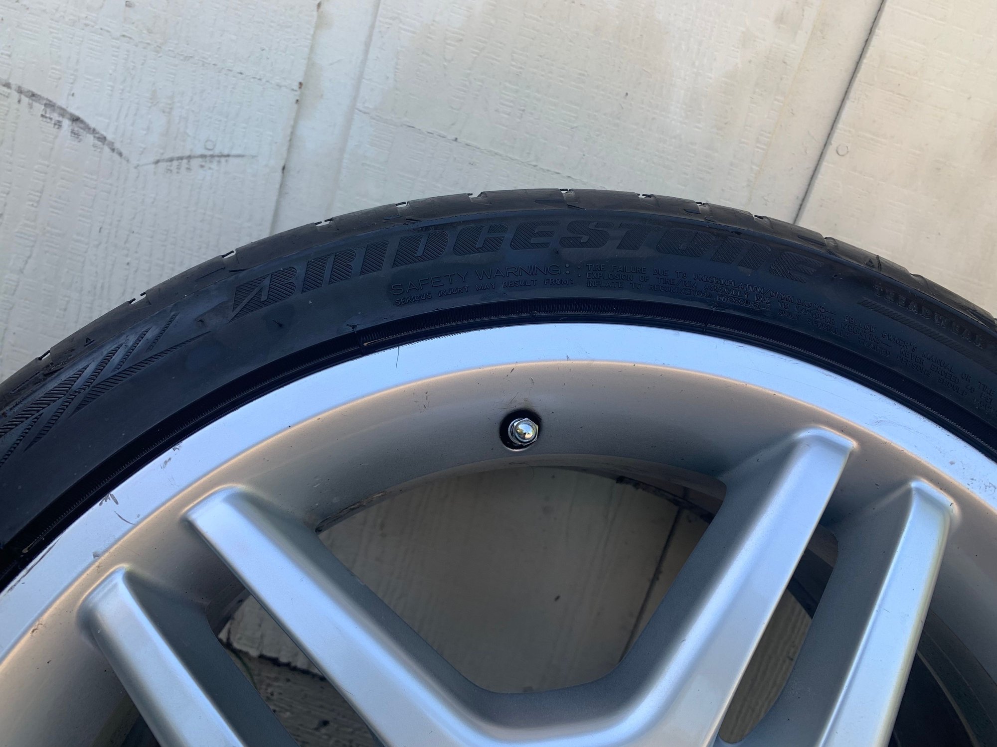 Wheels and Tires/Axles - W211 AMG E55 rear wheel & tire - Used - 2003 to 2006 Mercedes-Benz E55 AMG - San Jose, CA 95132, United States