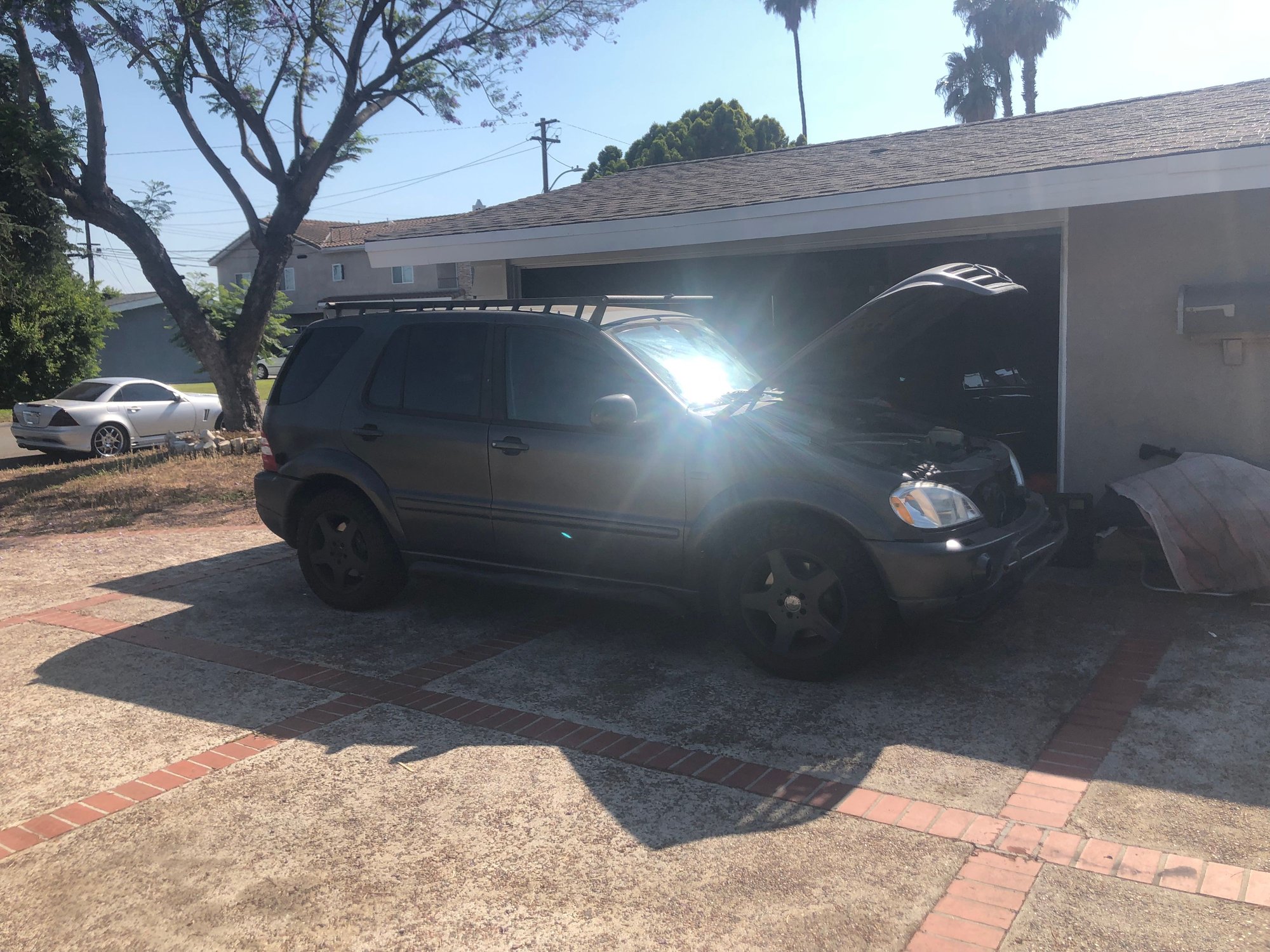 2001 Mercedes-Benz ML55 AMG - 2001 ML55 AMG w/ Designo Package - Used - VIN 4JGAB74EX1A258496 - 127,000 Miles - 8 cyl - AWD - Automatic - SUV - Other - Garden Grove, CA 92840, United States