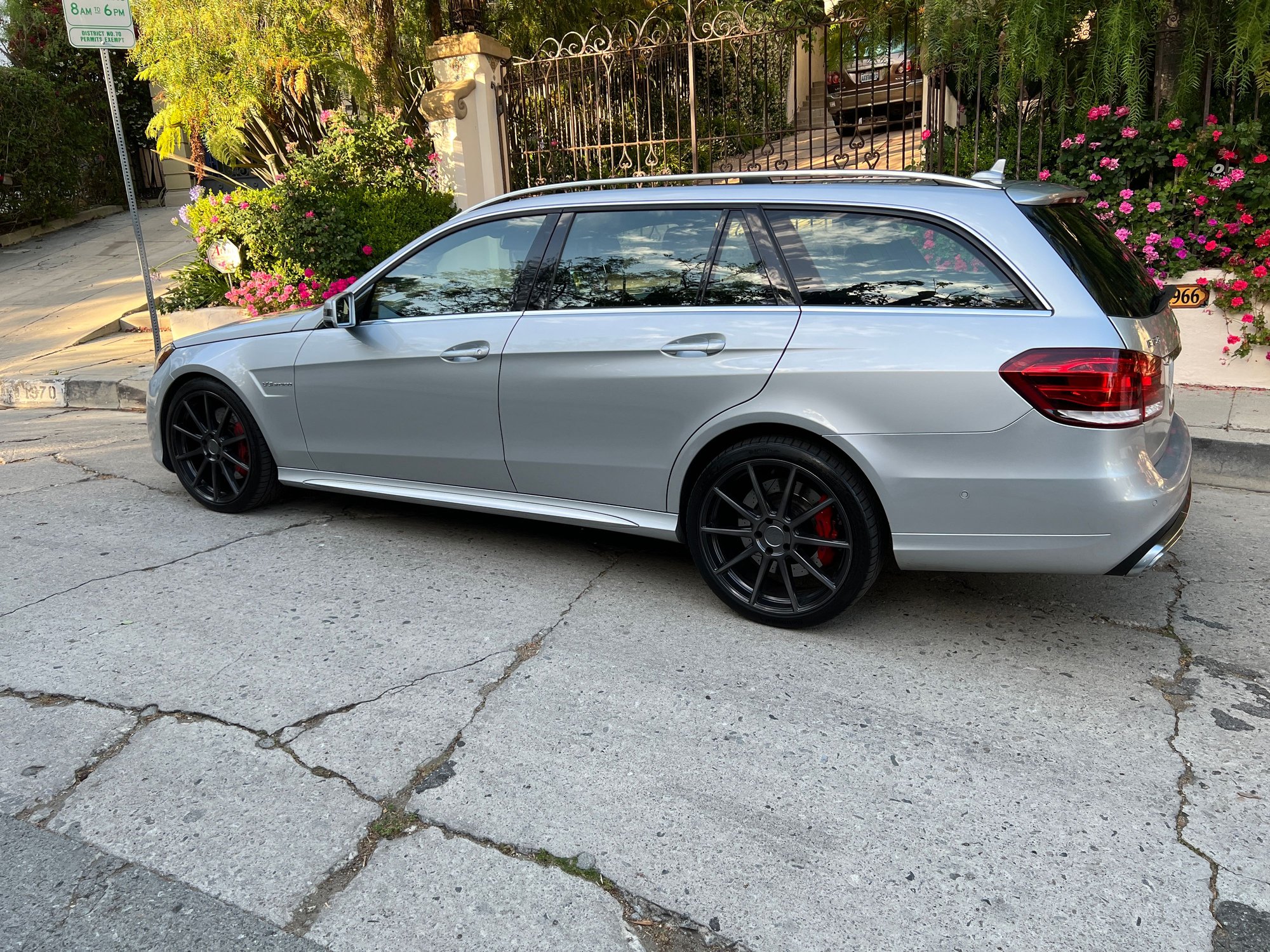 2016 Mercedes-Benz E63 AMG S - 2016 E63s AMG Wagon - Used - VIN wddhh7gb3gb204887 - 106,000 Miles - AWD - Automatic - Wagon - Silver - Los Angeles, CA 90048, United States