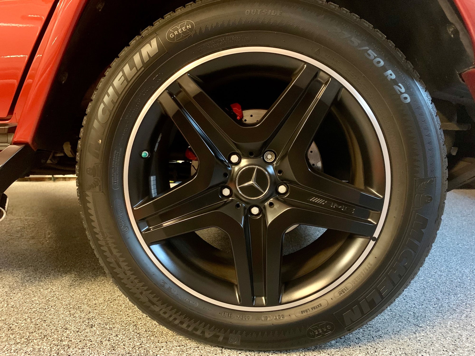 Wheels and Tires/Axles - 20” Factory OEM Wheels with Michelin Latitude tires with less than 200 miles. - Used - 2016 Mercedes-Benz G63 AMG - Anderson, SC 29621, United States