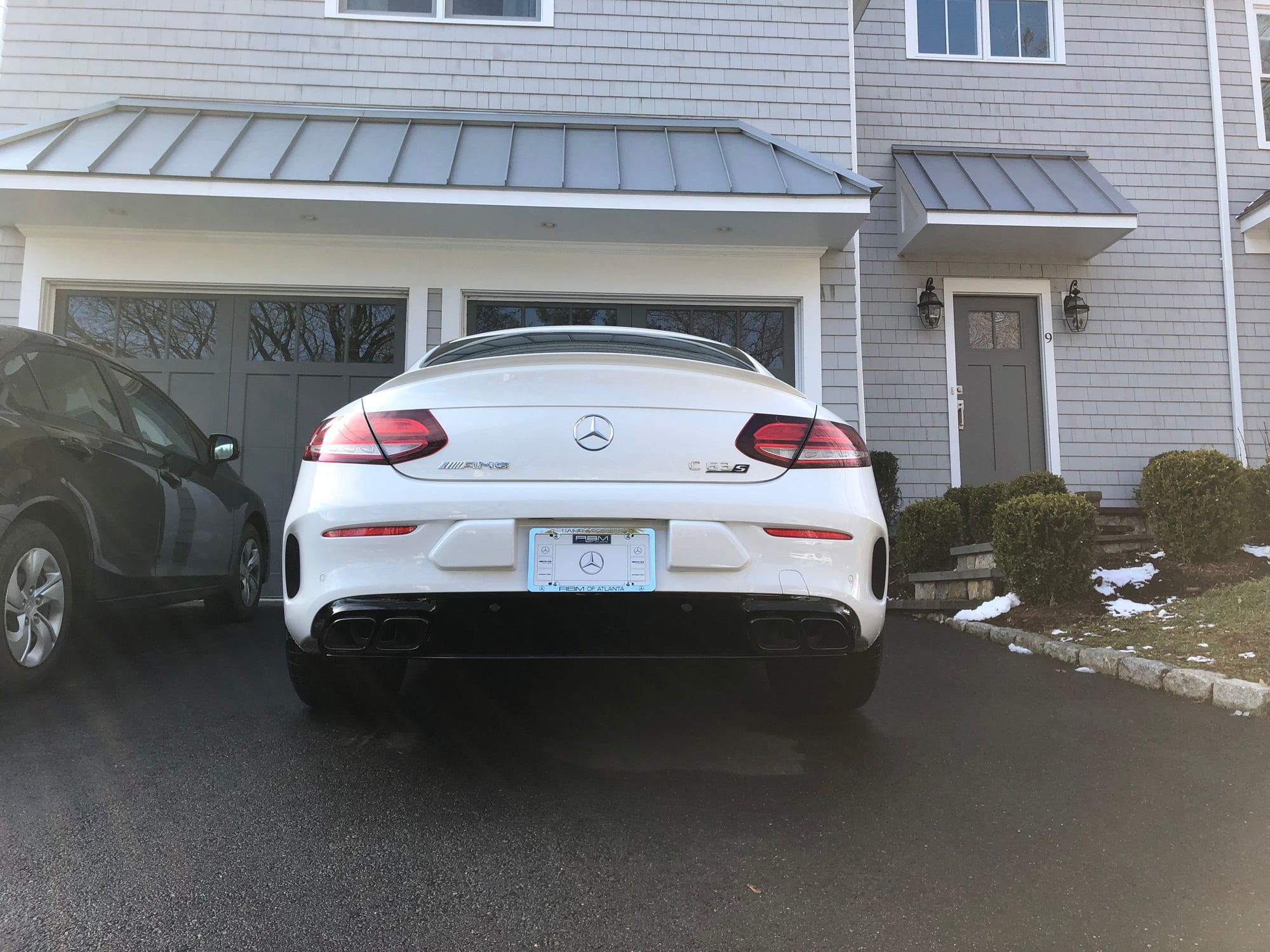 2018 Mercedes-Benz C63 AMG S - 2019 C63S AMG Coupe - Used - VIN WDDWJ8HB3KF840078 - 800 Miles - 8 cyl - 2WD - Automatic - Coupe - White - Westport, CT 06880, United States