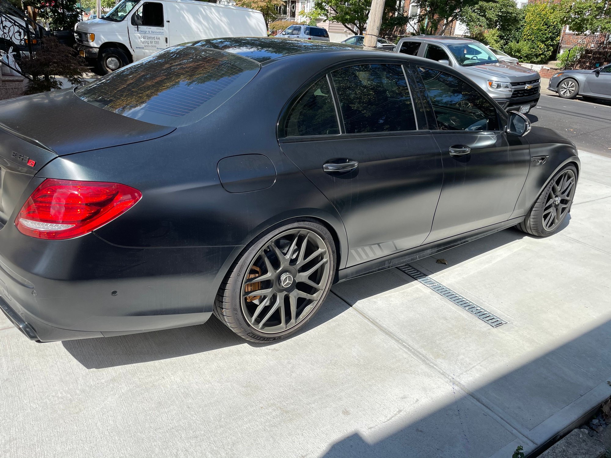 2018 Mercedes-Benz E63 AMG S - Mercedes Benz E63s Edition one - Used - VIN WDDZF8KB2JA215156 - 46,000 Miles - 8 cyl - AWD - Automatic - Sedan - Black - Queens, NY 11355, United States
