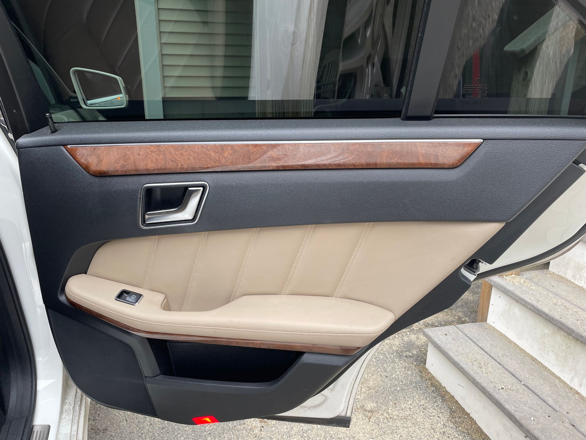 2012 Mercedes-Benz E550 - FS- E550 4matic tuned 487whp / 588wtq. Well maintained - Used - VIN Wddhf9bb4ca565179 - 148,000 Miles - 8 cyl - AWD - Automatic - Sedan - White - Mansfield, MA 02048, United States