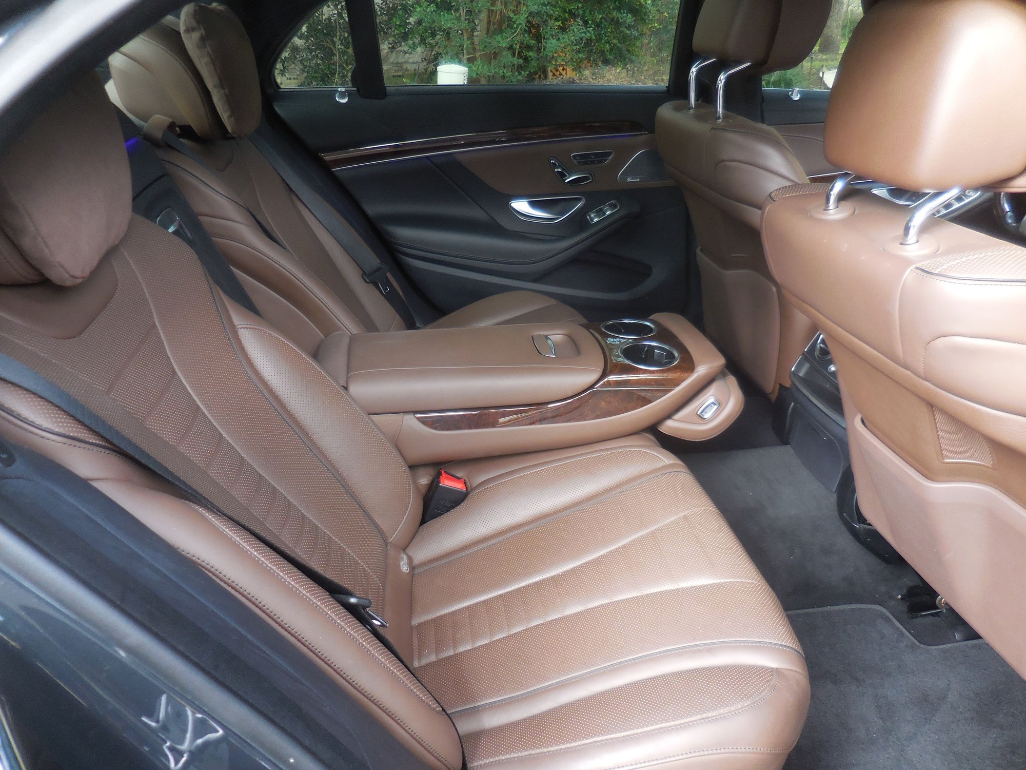 2016 Mercedes-Benz S550 - 2016 Mercedes S550, Excellent condition, low miles, well equipped - Used - VIN WDDUG8CB3GA277082 - 8 cyl - 2WD - Automatic - Sedan - Blue - Austin, TX 78704, United States