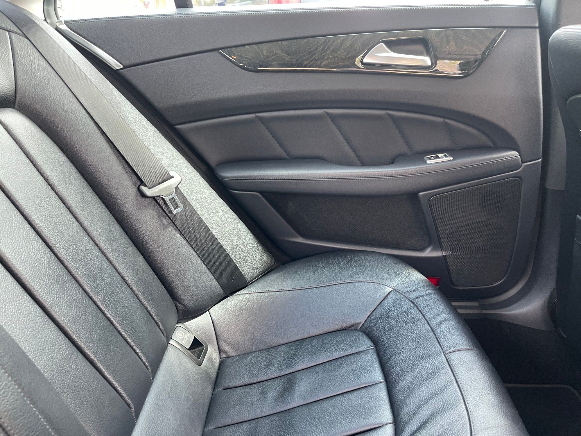 2015 Mercedes-Benz CLS550 - Mercedes Benz 2015 W218 CLS550 RWD 9speed auto Gray-M Black leather very clean - Used - VIN WDDLJ7DB9FA149370 - 59,200 Miles - 8 cyl - 2WD - Automatic - Sedan - Black - Yucca Valley, CA 92284, United States