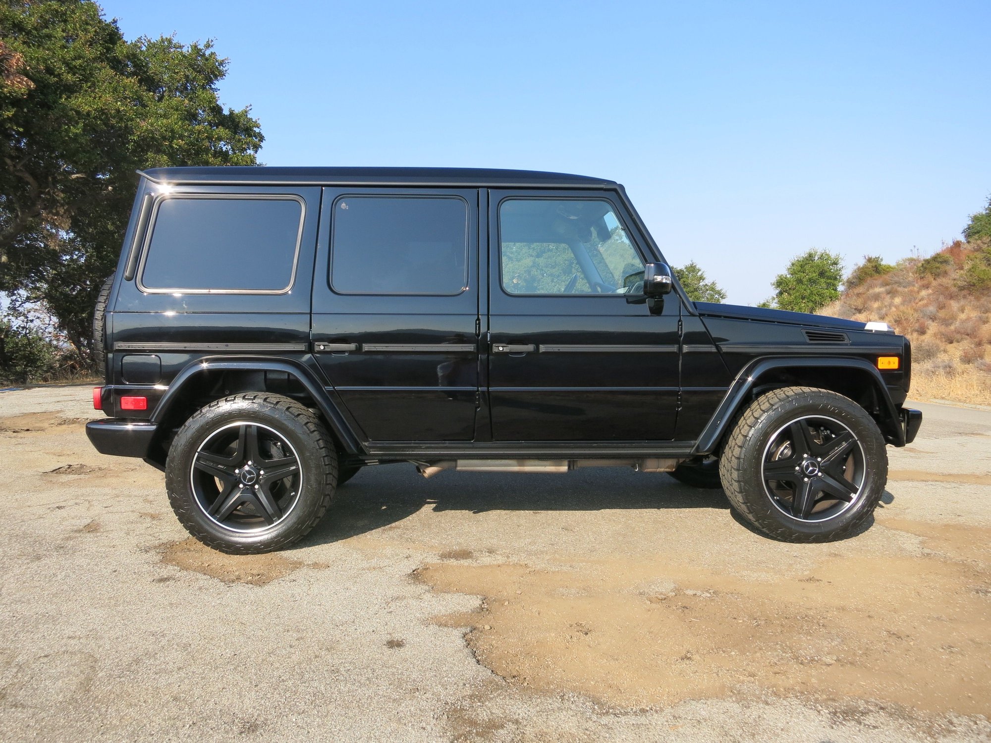 2012 Mercedes-Benz G550 - 2012 Mercedes-Benz G550 Black/Low Miles/Factory Extended Warranty - Used - VIN WDCYC3HF3CX197126 - 37,205 Miles - 8 cyl - 4WD - Automatic - SUV - Black - Palo Alto, CA 94306, United States
