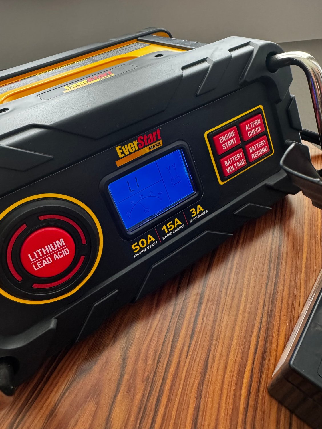 With auxiliary battery connected