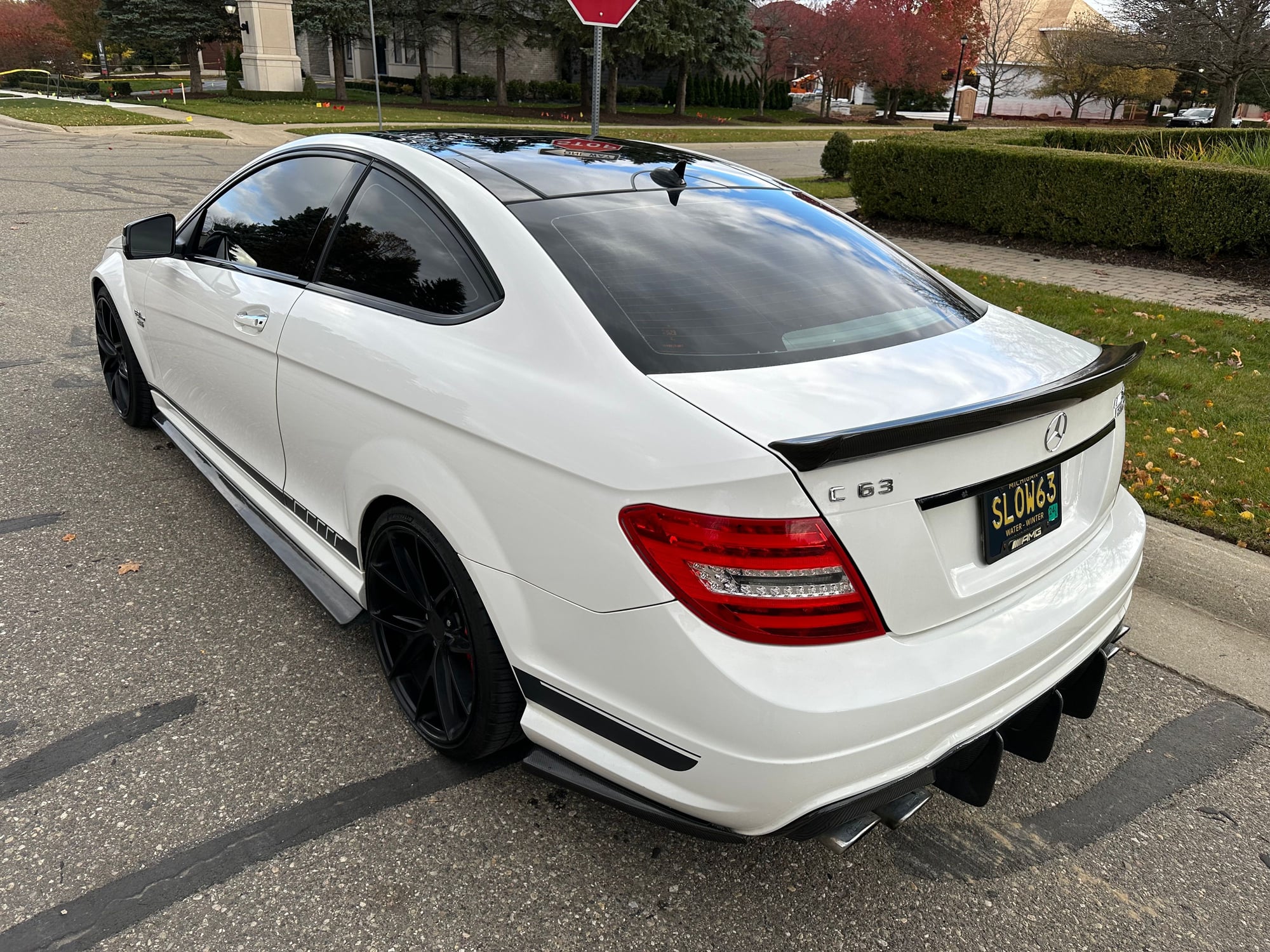 2015 Mercedes-Benz C63 AMG - 2015 Mercedes Benz c63 AMG 507 edition coupe headers &renntech tuned - Used - VIN WDDGJ7HB6FG375021 - 105,000 Miles - 8 cyl - Coupe - White - Rochester Hills, MI 48307, United States