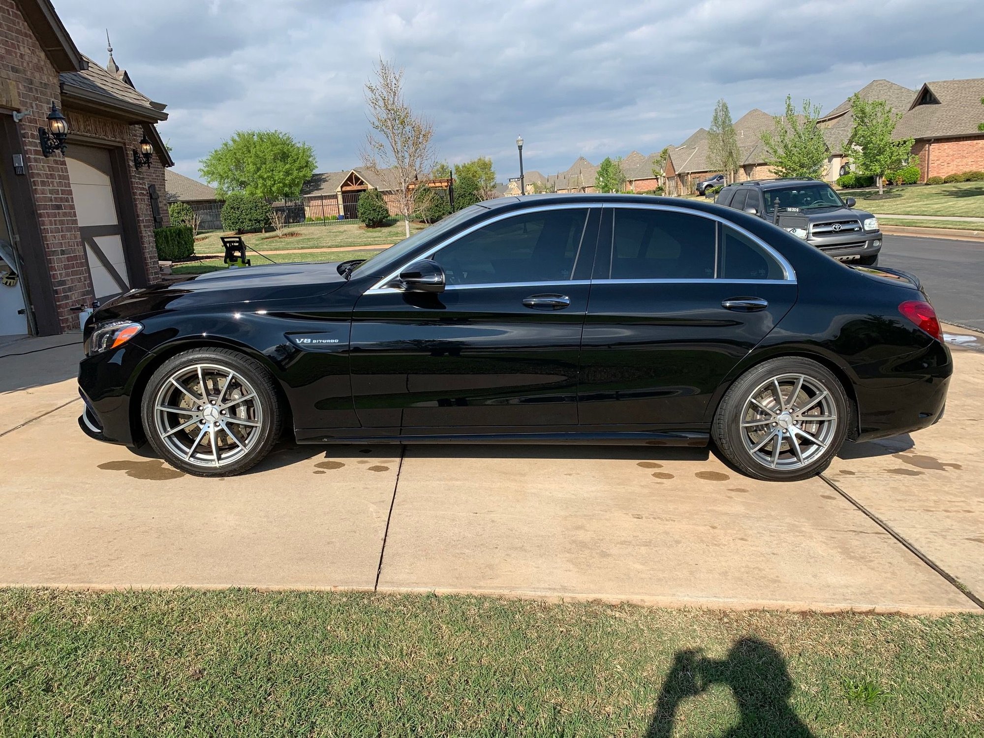 2017 Mercedes-Benz C63 AMG - FS: 2017 C63 AMG Sedan - Used - VIN 55SWF8GB4HU223118 - 28,300 Miles - 8 cyl - 2WD - Automatic - Sedan - Black - Oklahoma City, OK 73013, United States