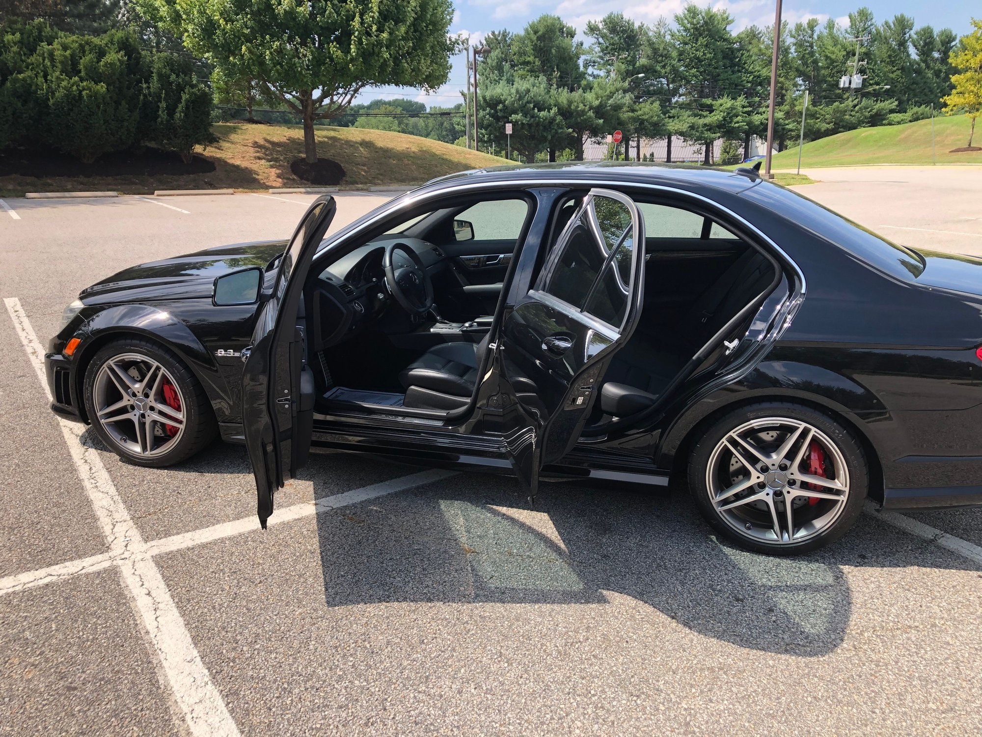 2011 Mercedes-Benz C63 AMG - FS (DC): 2011 C63 AMG (P31) LSD Black on Black - Used - VIN WDDGF7HB7BFXXXXX8 - 70,900 Miles - 8 cyl - 2WD - Automatic - Sedan - Black - Alexandria, VA 22314, United States