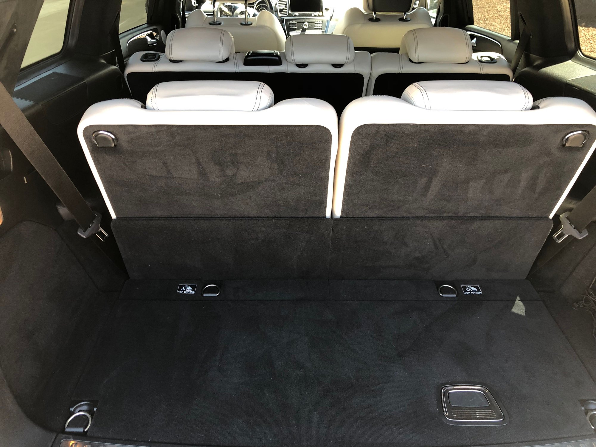 2017 Mercedes-Benz GLS63 AMG - 2017 GLS 63 AMG - 54k miles - 4 yr ext warranty - white on white - B&O sound system - Used - VIN 4JGDF7FE6HA772242 - 54,020 Miles - 8 cyl - AWD - SUV - White - North Las Vegas, NV 89031, United States