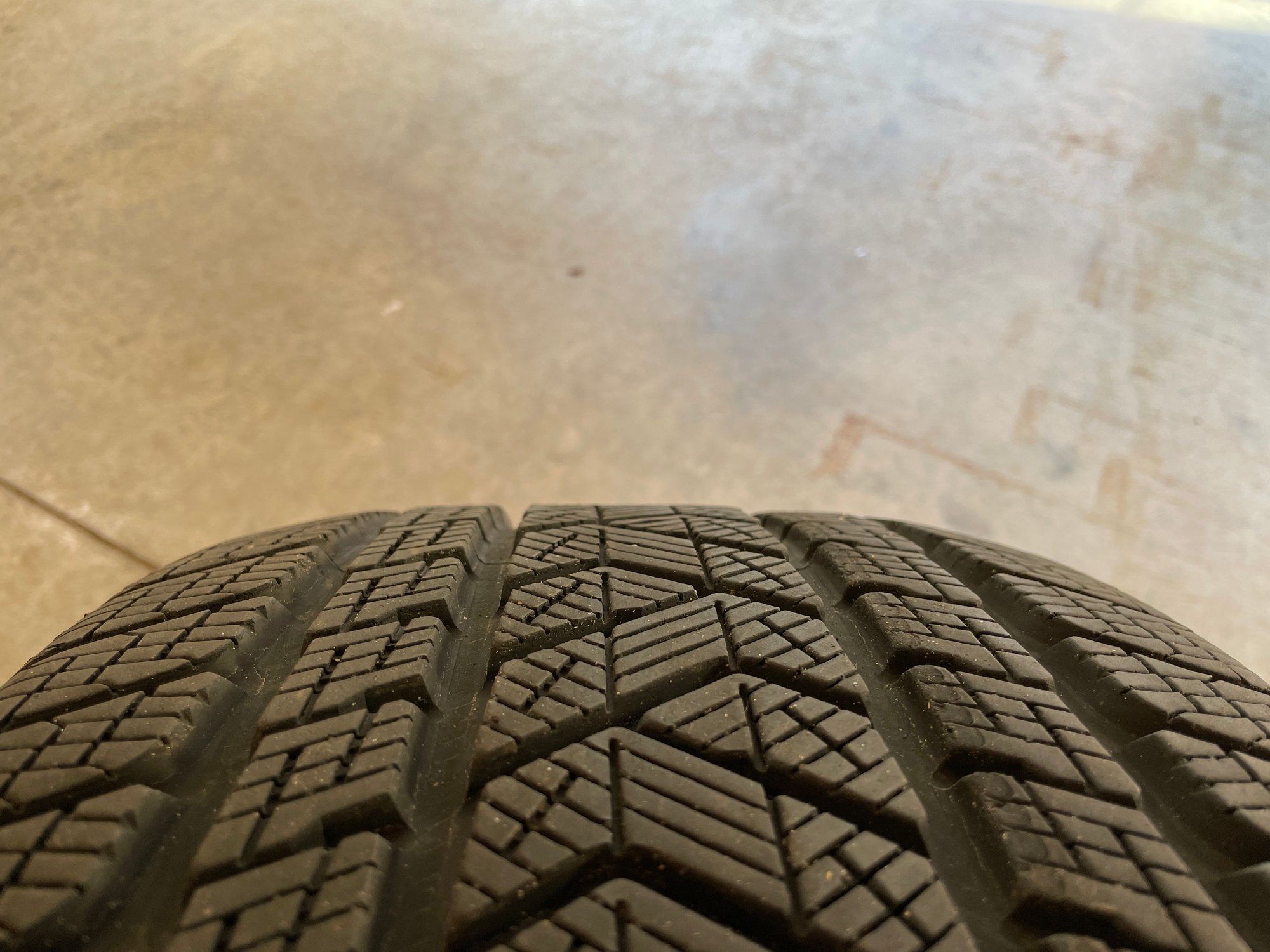 Wheels and Tires/Axles - Pirelli Scorpion Winter Tires - 2 Front: 265/40/R21; 2Rear: 295/35/R21 - Used - 2019 to 2021 Mercedes-Benz GLC63 AMG - Brunswick, ME 04011, United States