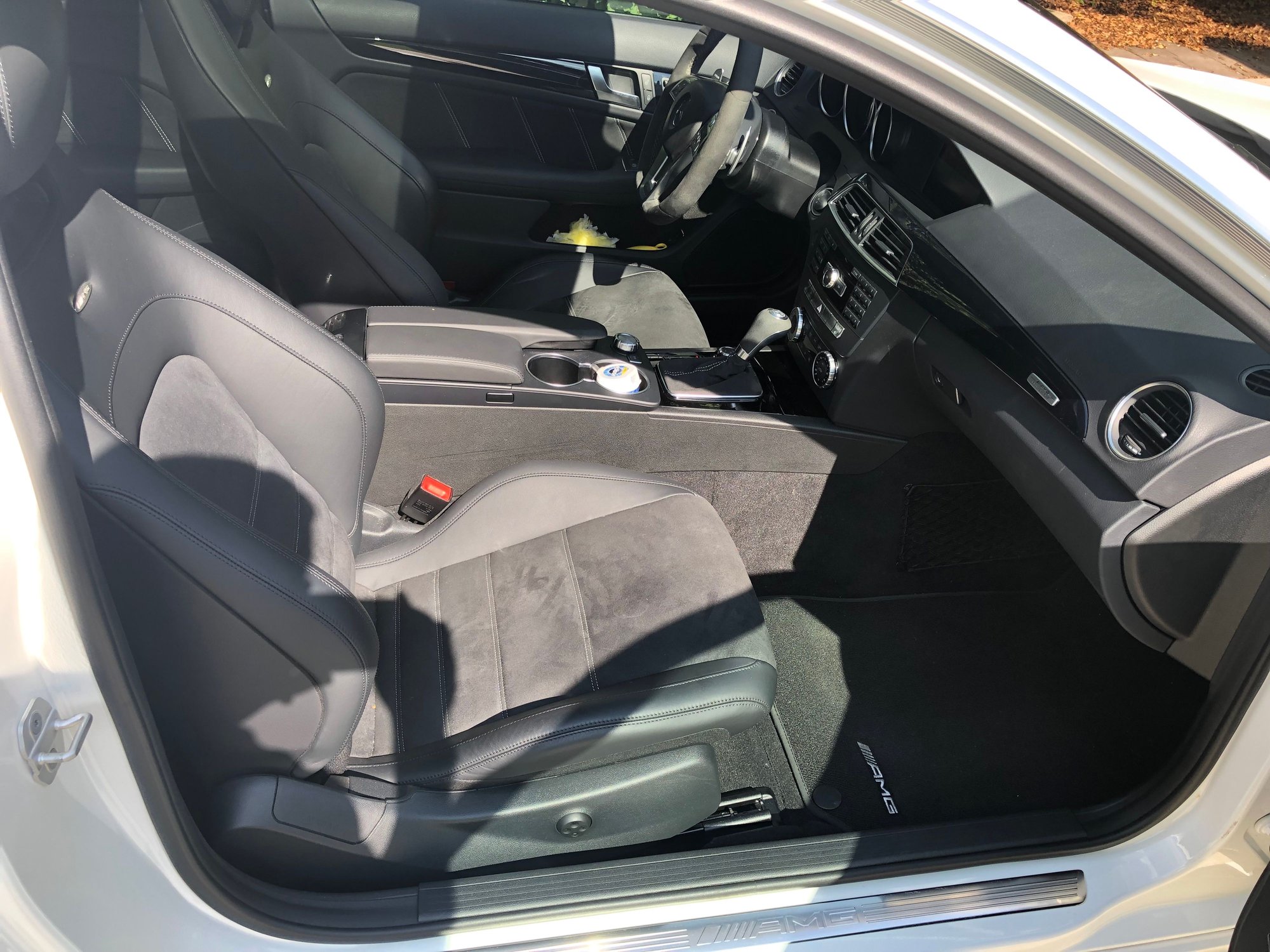 2014 Mercedes-Benz C63 AMG - WTS: 2014 C63 AMG 507 ~8000 miles - Used - VIN WDDGJ7HB3EG265557 - 8,000 Miles - 8 cyl - 2WD - Automatic - Coupe - White - Minneapolis, MN 55446, United States
