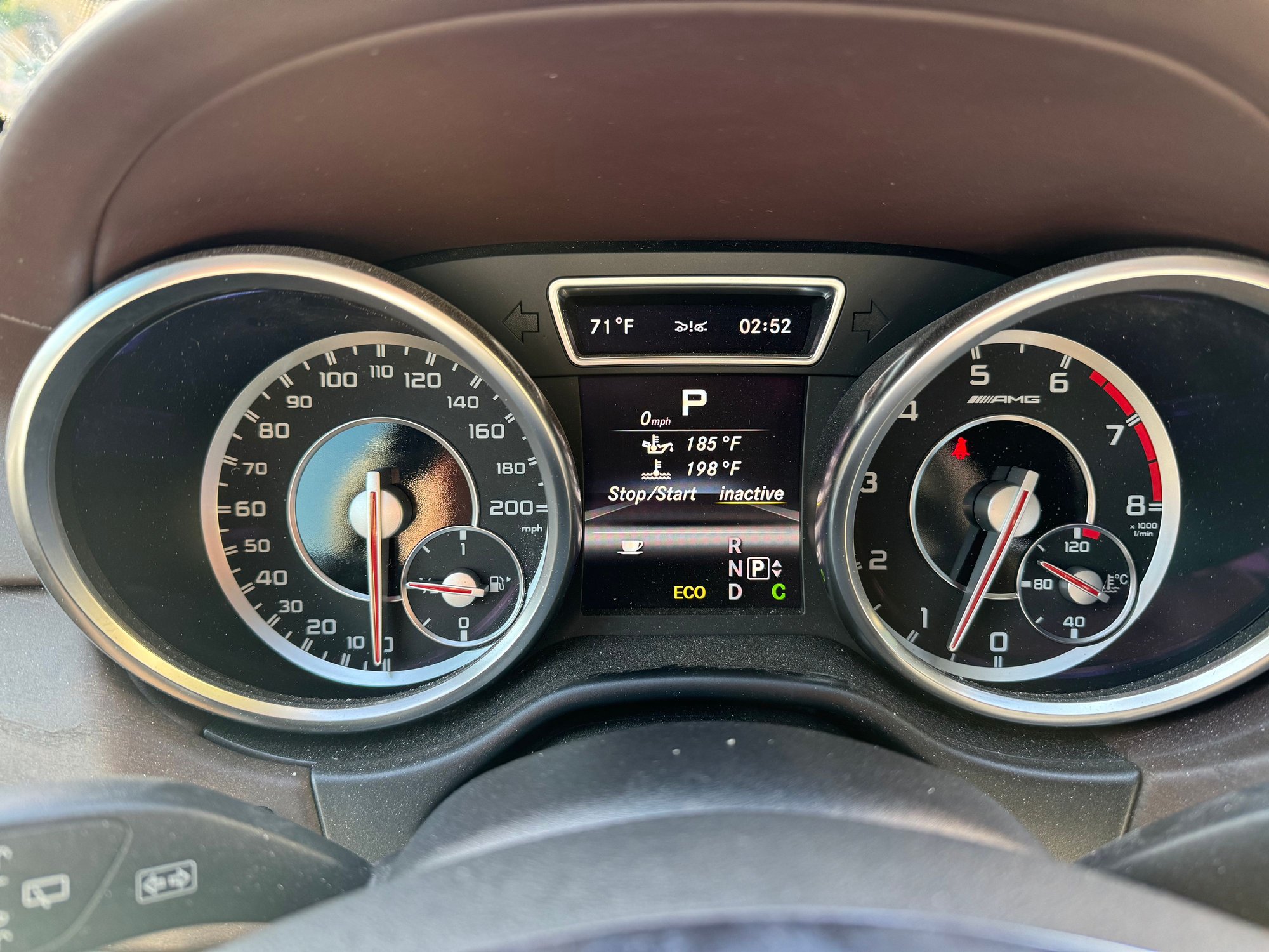 2012 Mercedes-Benz ML63 AMG - 2012 ML63 AMG - Used - VIN 4JGDA7EB3CA087856 - 105,000 Miles - 8 cyl - AWD - Automatic - SUV - White - Scottsdale, AZ 85050, United States