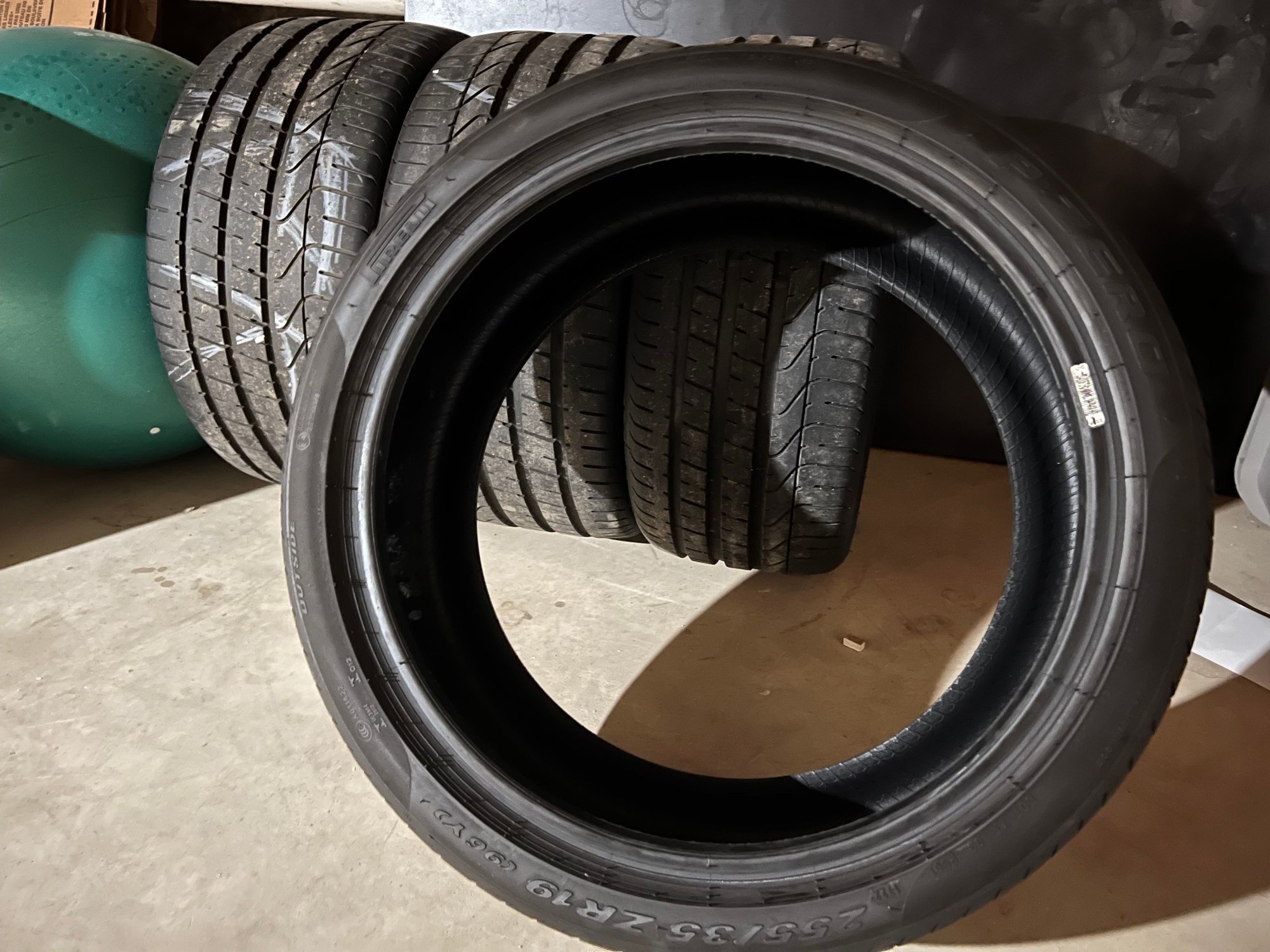Wheels and Tires/Axles - PIRELLI P ZERO set of 4 for W/S212 E63 - Used - 2012 to 2016 Mercedes-Benz E63 AMG S - Niles, IL 60714, United States