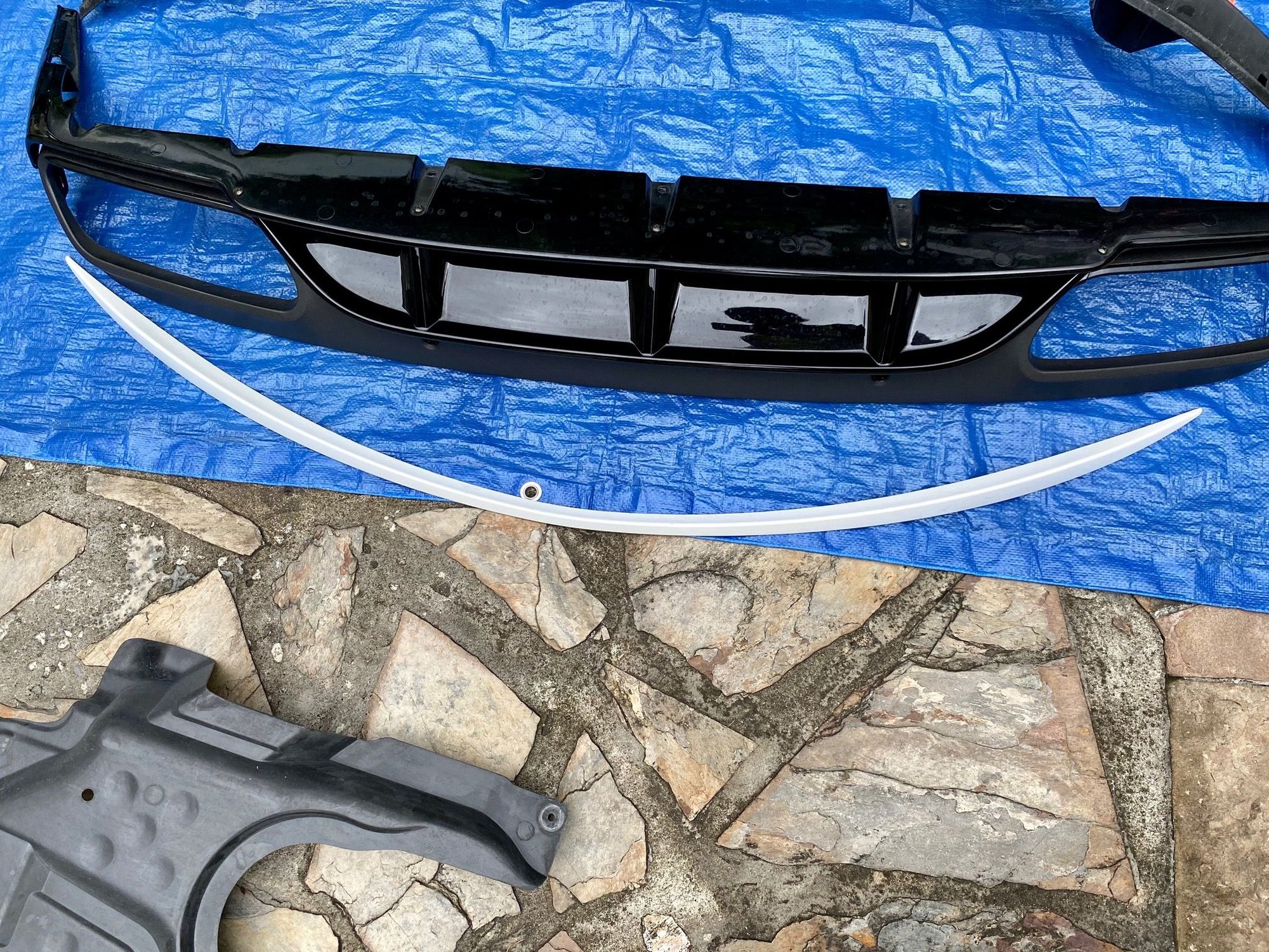 Exterior Body Parts - W205 Mercedes C63s Coupe *OEM Edition One* Front Spoiler, Rear Diffuser, Side Skirts - Used - 2018 Mercedes-Benz C63 AMG S - Miami, FL 33185, United States