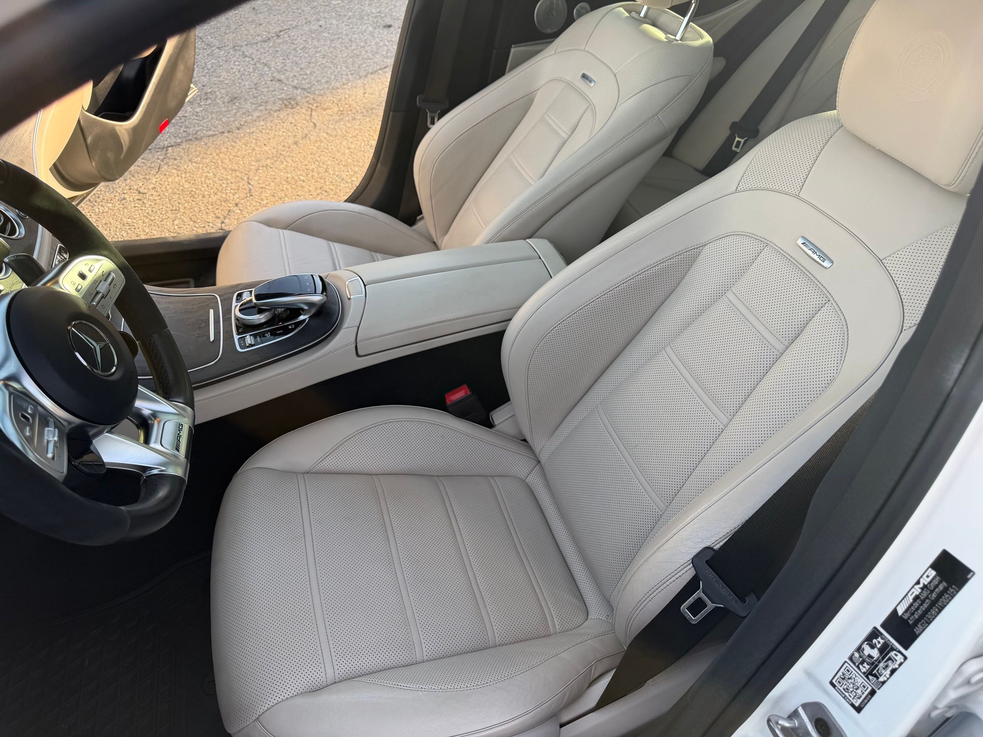 2020 Mercedes-Benz E63 AMG S - 2020 Mercedes Benz E63 AMG-S - Used - VIN WDDZF8KB0LA714962 - 64,000 Miles - 8 cyl - AWD - Automatic - Sedan - White - Rochester Hills, MI 48307, United States