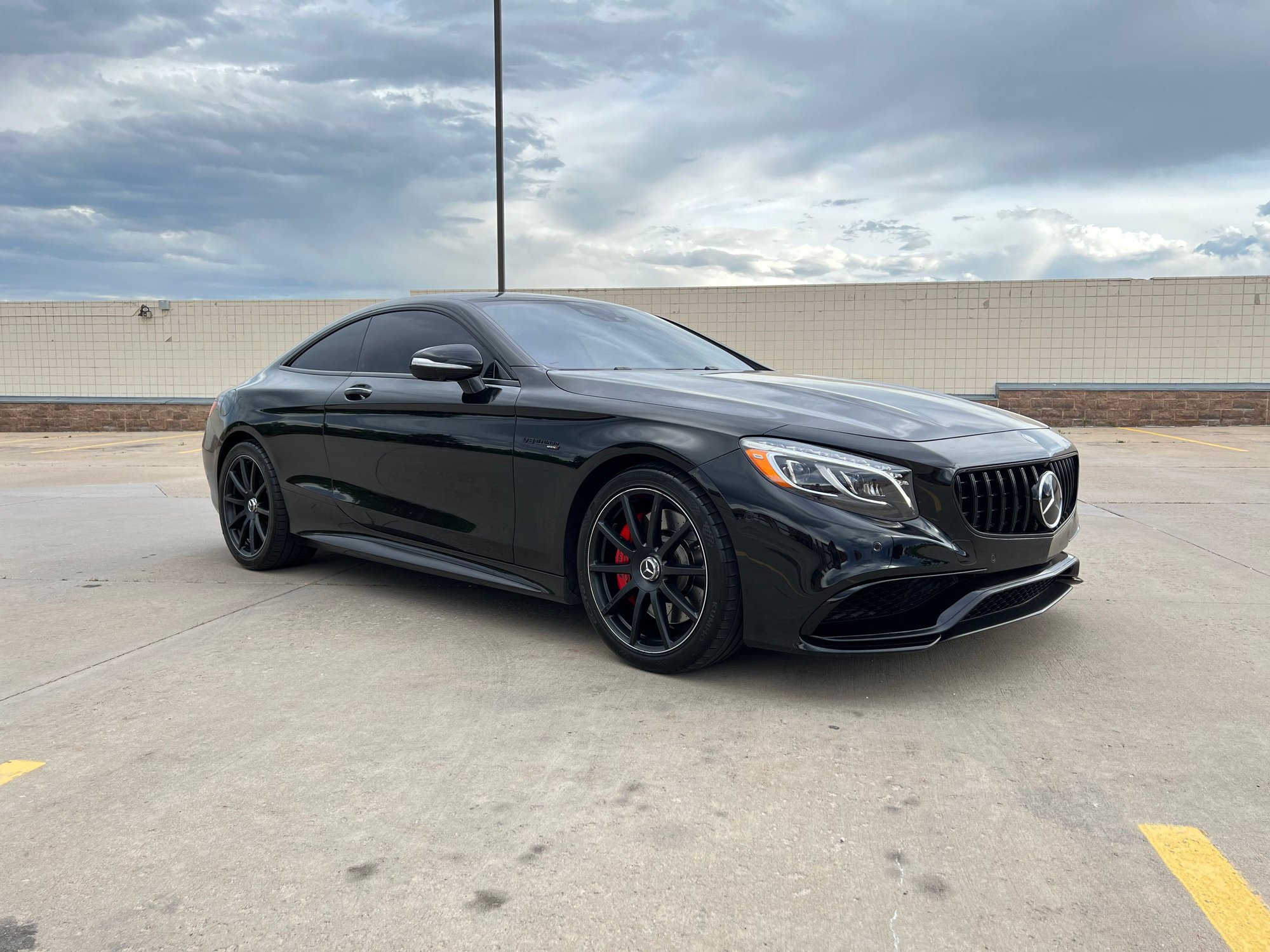 2015 Mercedes-Benz S63 AMG - 2015 MB S63 Coupe - Used - VIN WDDXJ7JB6FA005684 - 34,750 Miles - 8 cyl - 4WD - Automatic - Coupe - Black - Denver, CO 80229, United States