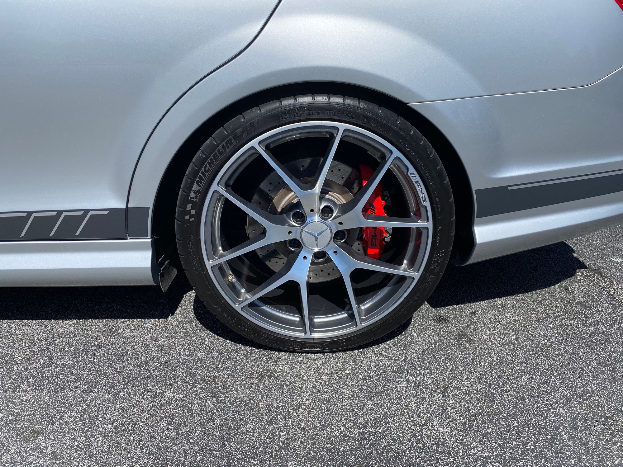2014 Mercedes-Benz C63 AMG - 2014 Mercedes-Benz C63 507 Edition AMG (Weistec Supercharged—Stage 2) - Used - VIN WDDGF7HB5EG160150 - 34,500 Miles - 8 cyl - 2WD - Automatic - Sedan - Silver - Madison, AL 35758, United States
