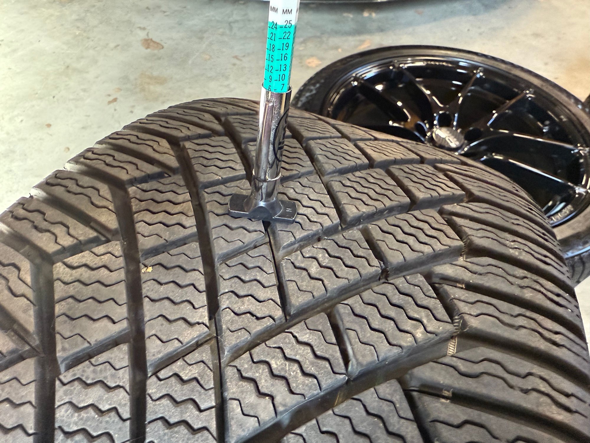 Wheels and Tires/Axles - O. Z. Leggera HLT Wheels 19x8.5 E 63 S Winter Tires 255/40/R19 Ceramic Coated - Used - All Years  All Models - South Metro, MN 55306, United States